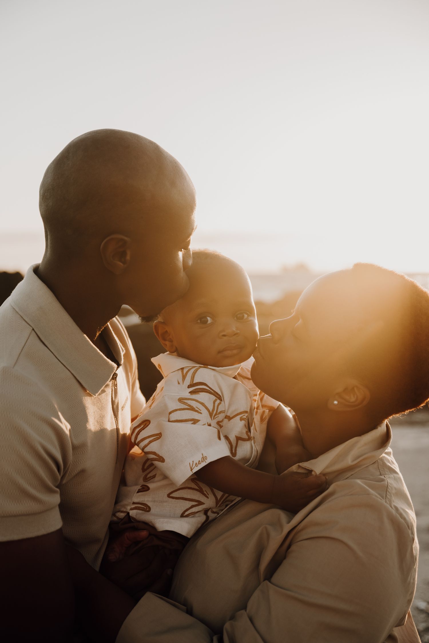 family africa cape town table mountain beach photographer international  golden hour baby