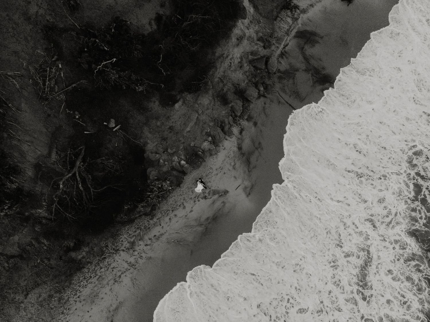 wedding drone garden route seeplaas couple bride groom documentary photography africa