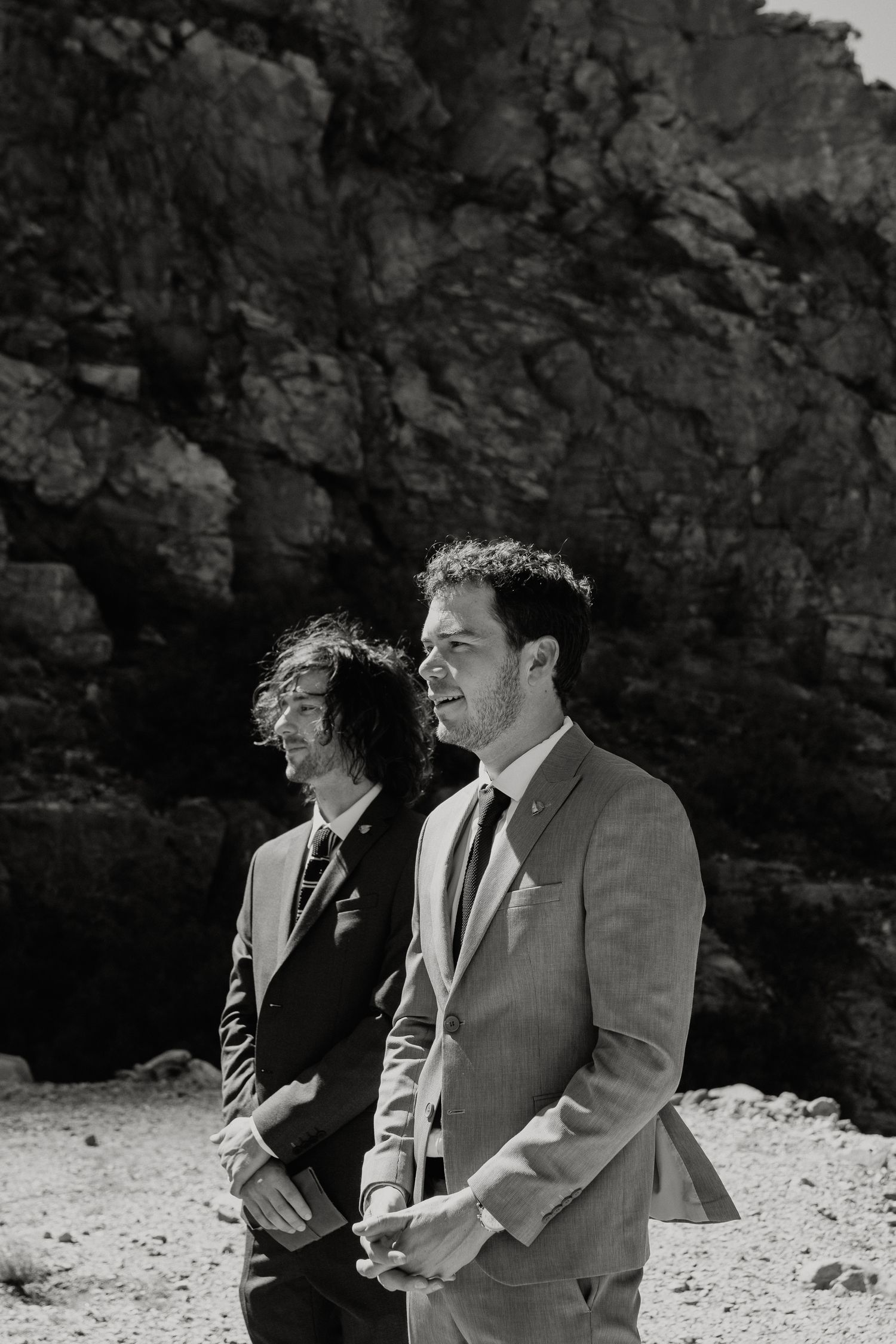 Groom and his brother as best man waiting for bride at Eerstewater in Swartberg Pass before Prince Albert destination wedding