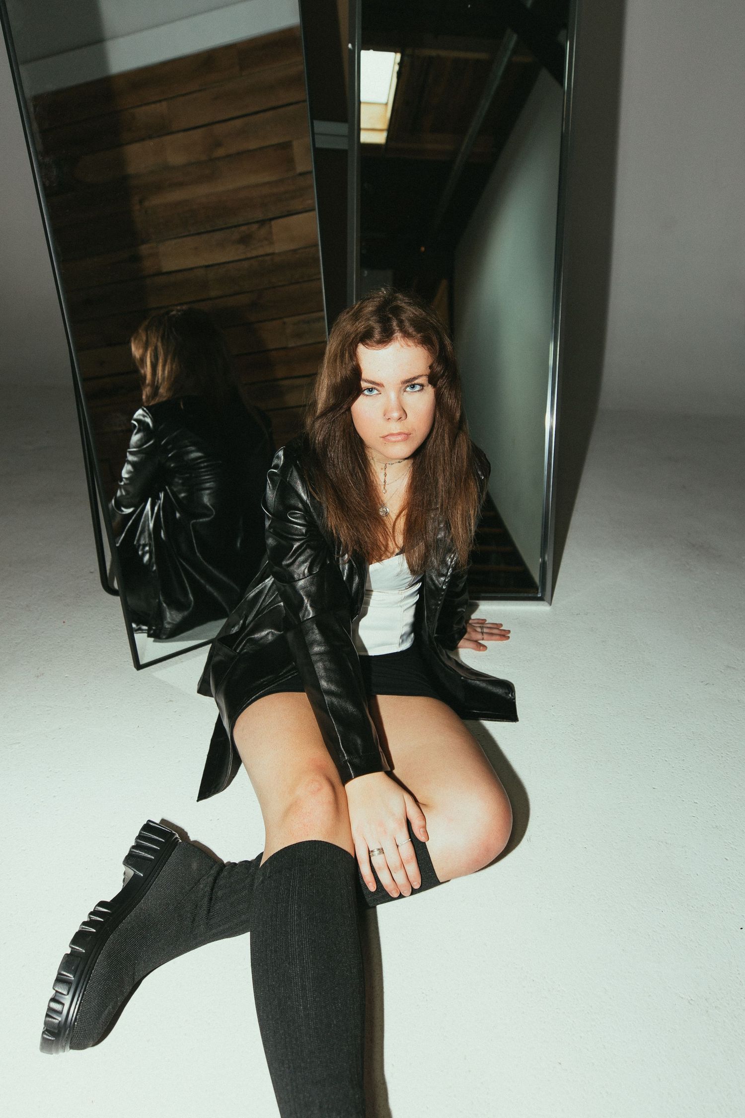 moody editorial branding photoshoot
