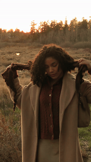 Video of a girl in golden hour