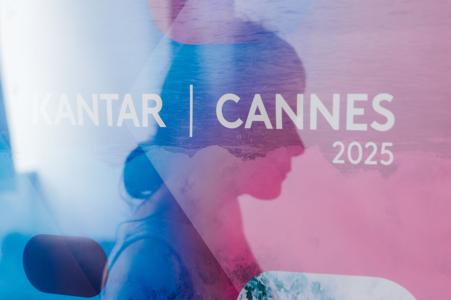 Artistic silhouette in pink and blue lighting with text overlay reading 'CANTAR CANNES 2025'.