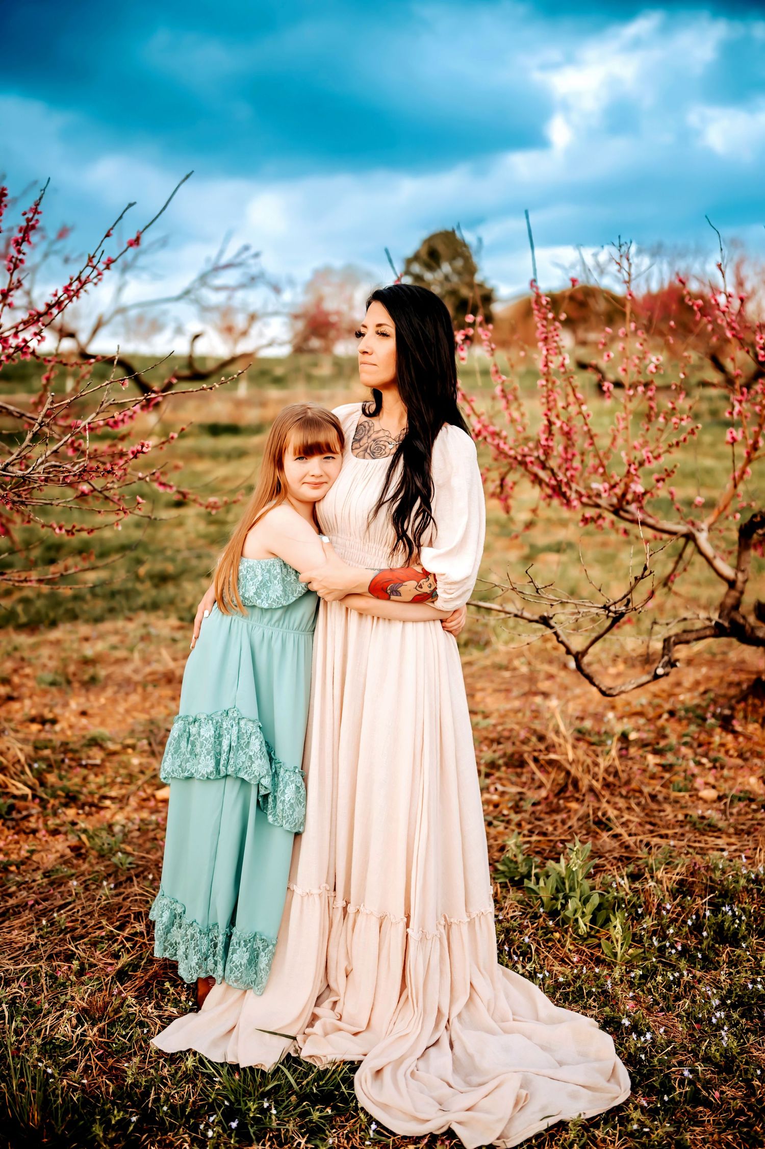 Ellijay, GA Photographer | North Georgia Photographer | FAMILY PHOTOS in BJ Reece OrchardS | bj reece orchards | reece cider