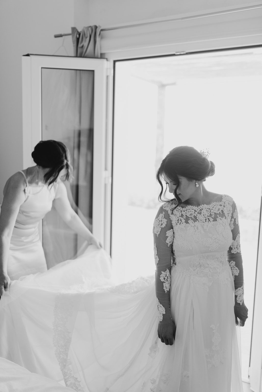 bride getting ready