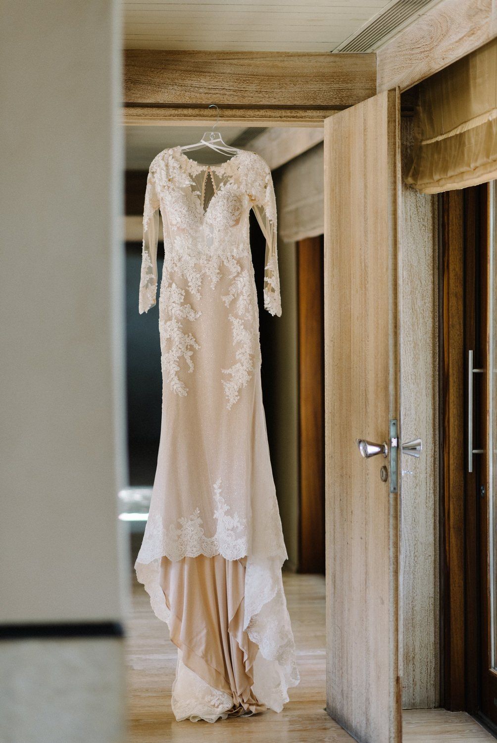wedding dress