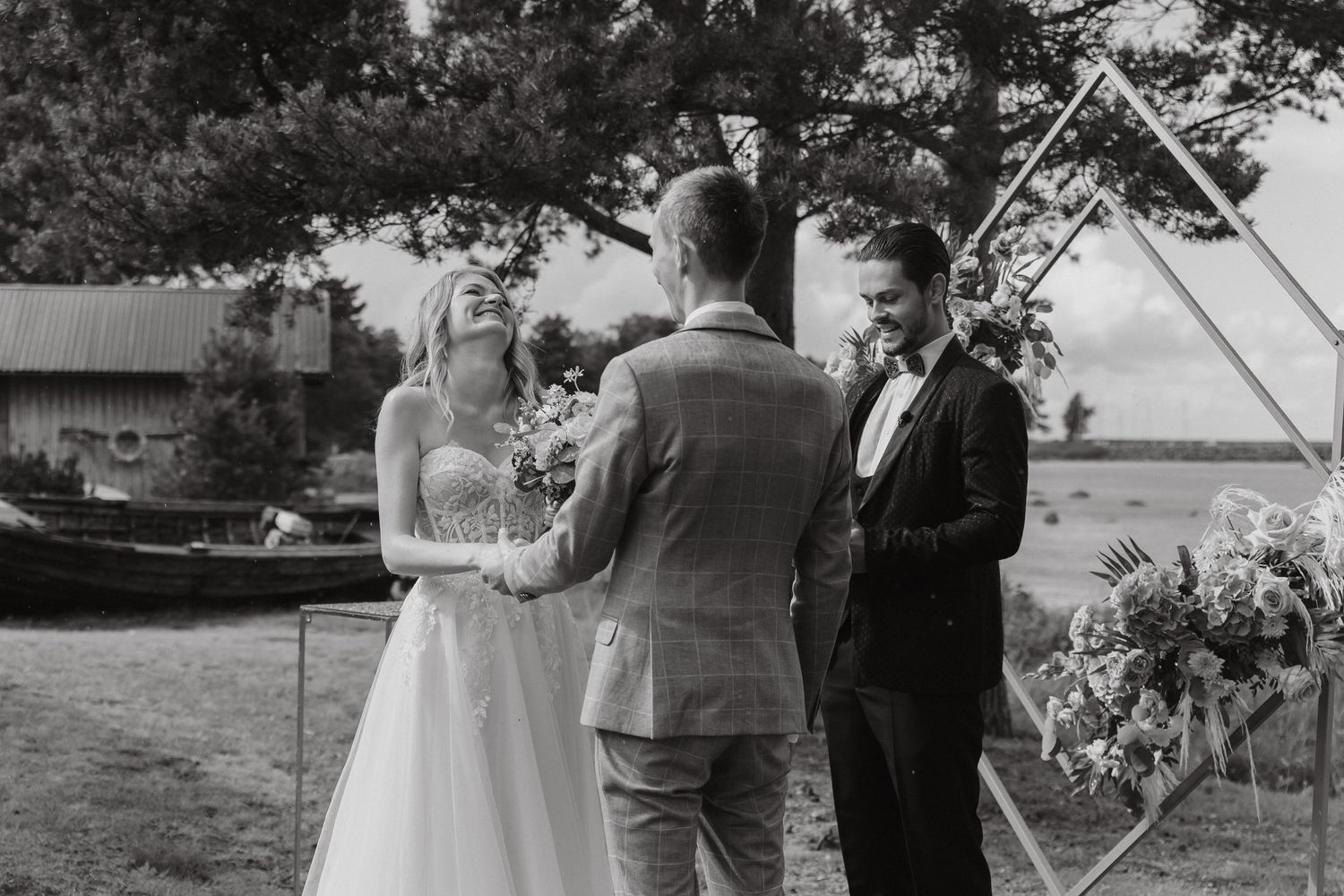 pulmafotograaf, pulmafotograaf tallinnas, fotograaf tallinnas, pildistamine Tartus, eesti fotograafid