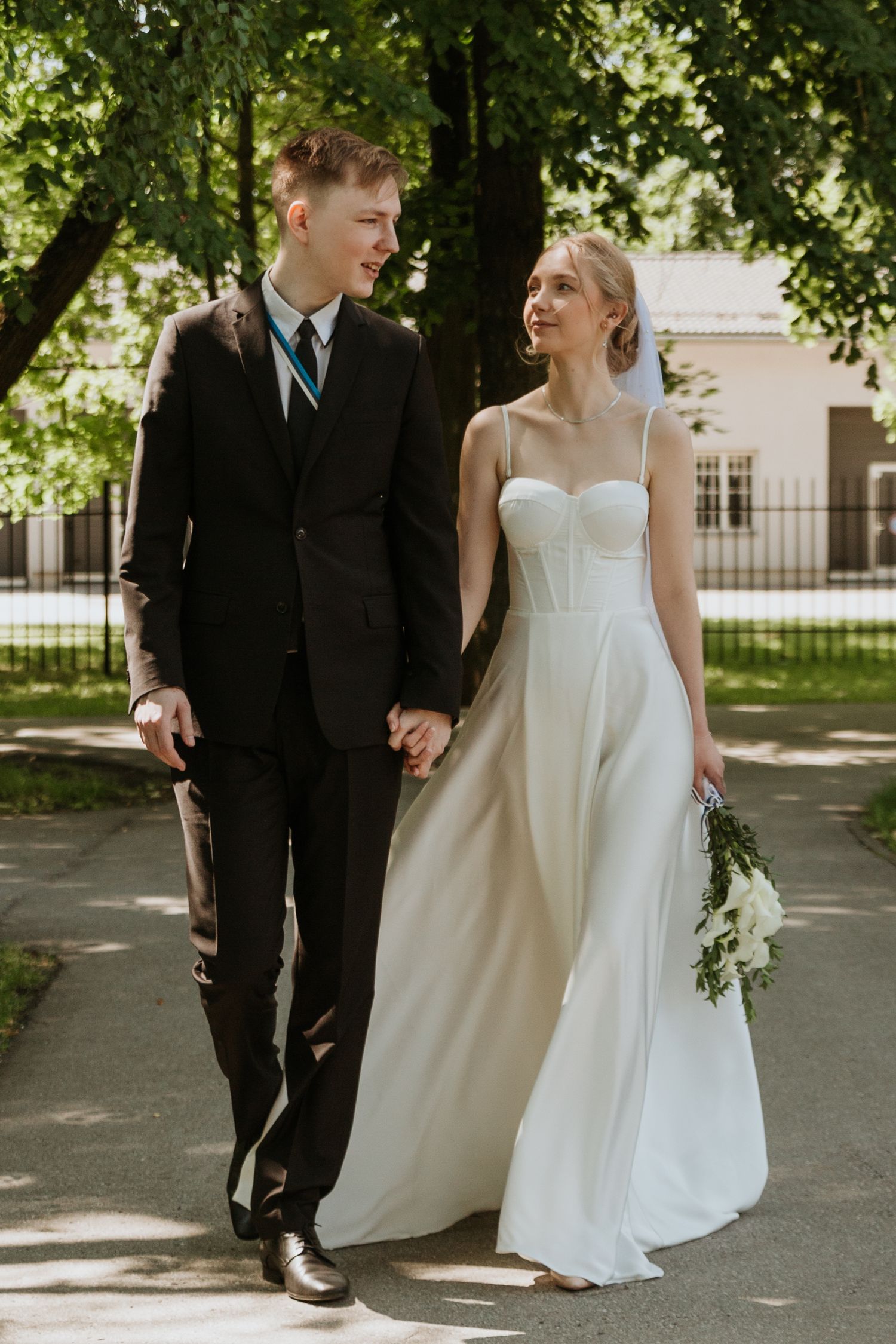 pulmafotograaf, fotograaf tallinnas, ilupildid stuudios, fotograaf eestis, eesti fotograafid, eesti pulmafotograafid