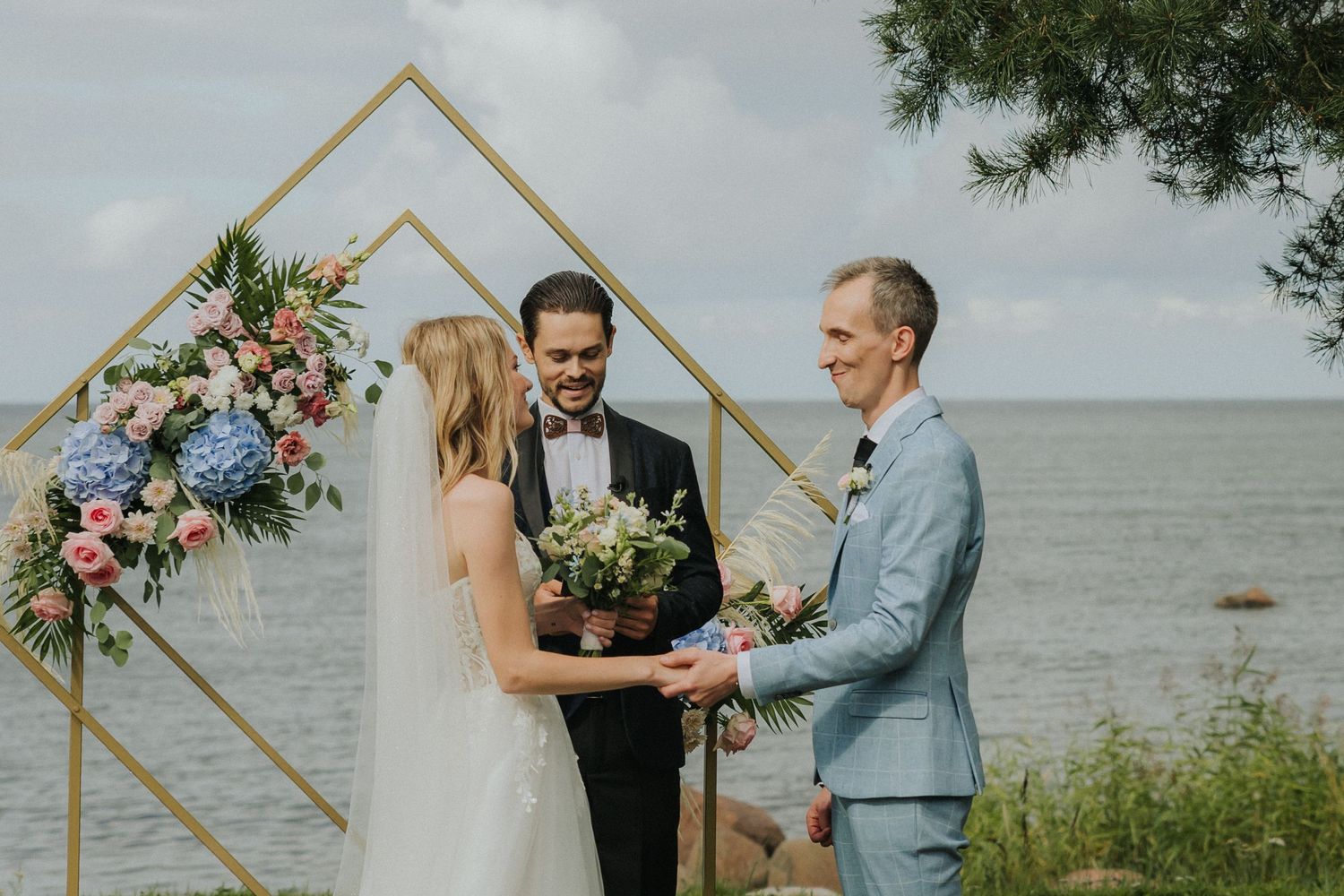 pulmafotograaf, pulmafotograaf tallinnas, fotograaf tallinnas, pildistamine Tartus, eesti fotograafid