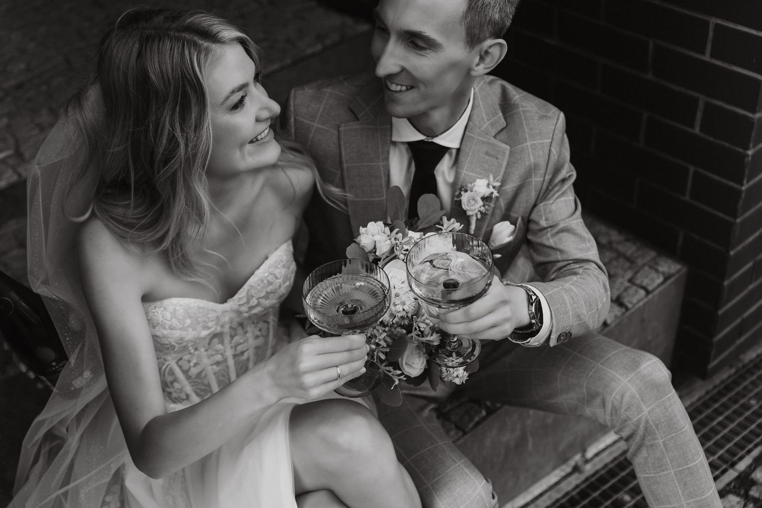 pulmafotograaf, pulmafotograaf tallinnas, fotograaf tallinnas, pildistamine Tartus, eesti fotograafid