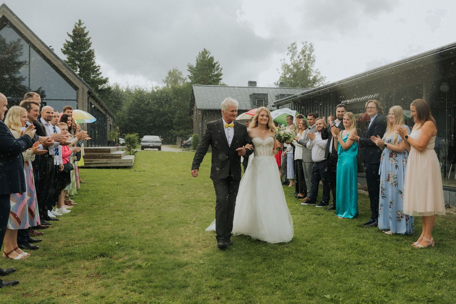 pulmafotograaf, pulmafotograaf tallinnas, fotograaf tallinnas, pildistamine Tartus, eesti fotograafid