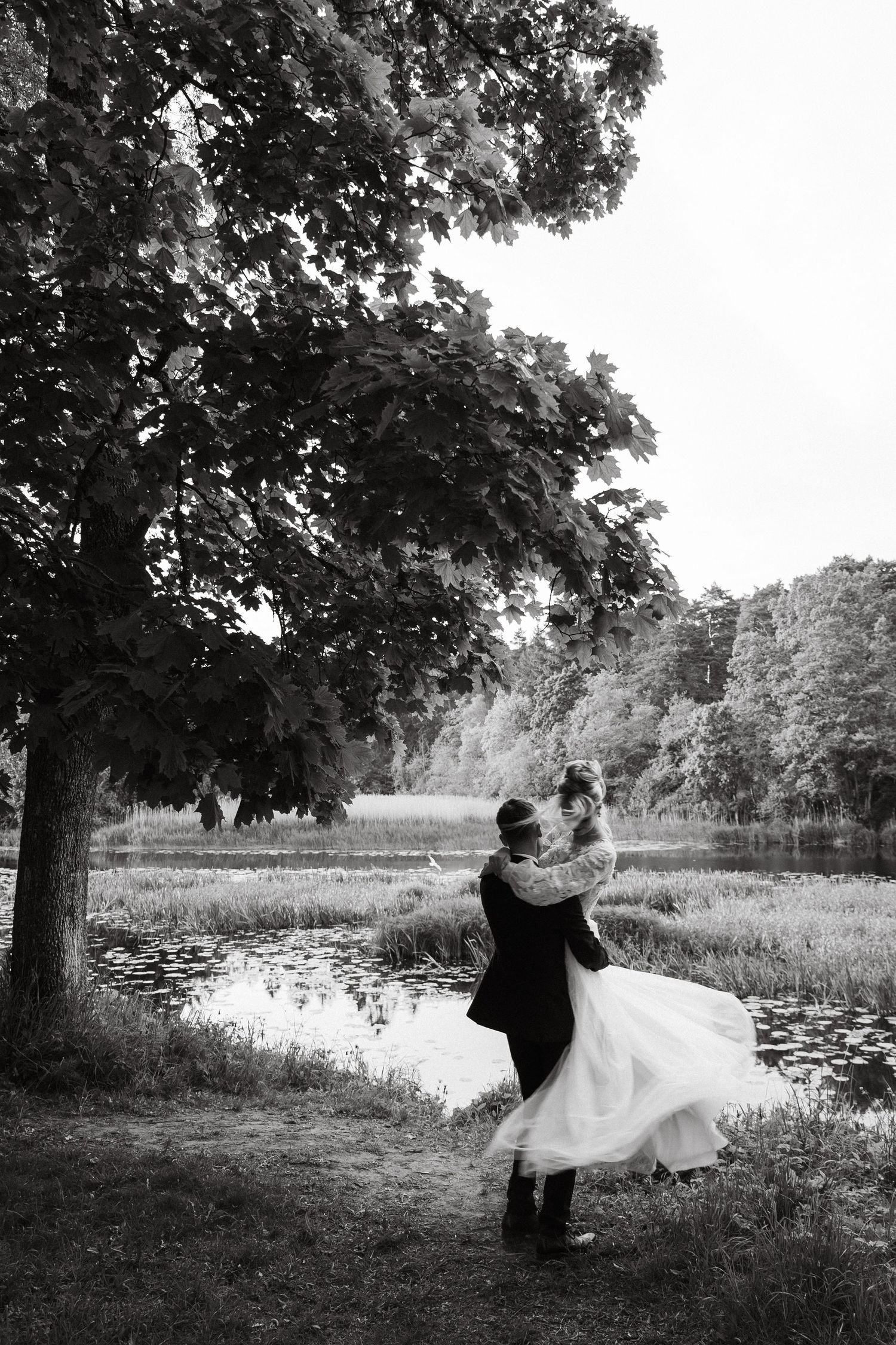 Romantic and emotional wedding photography capturing timeless love stories across Europe on digital and 35mm film.