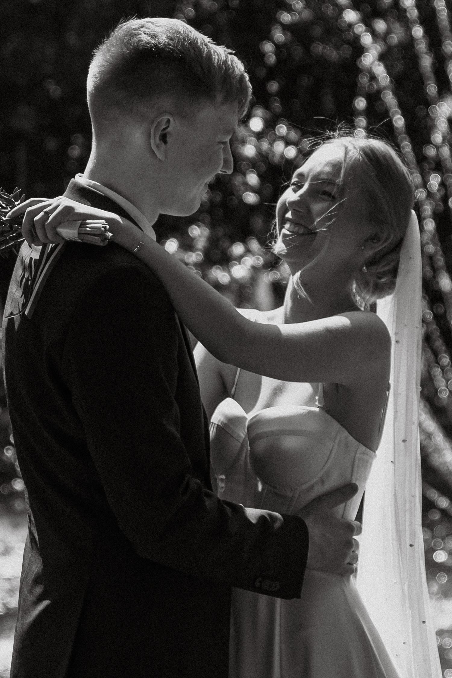 pulmafotograaf, fotograaf tallinnas, ilupildid stuudios, fotograaf eestis, eesti fotograafid, eesti pulmafotograafid