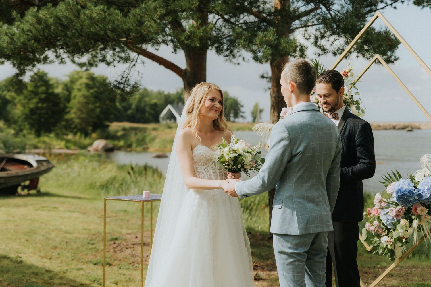 pulmafotograaf, pulmafotograaf tallinnas, fotograaf tallinnas, pildistamine Tartus, eesti fotograafid