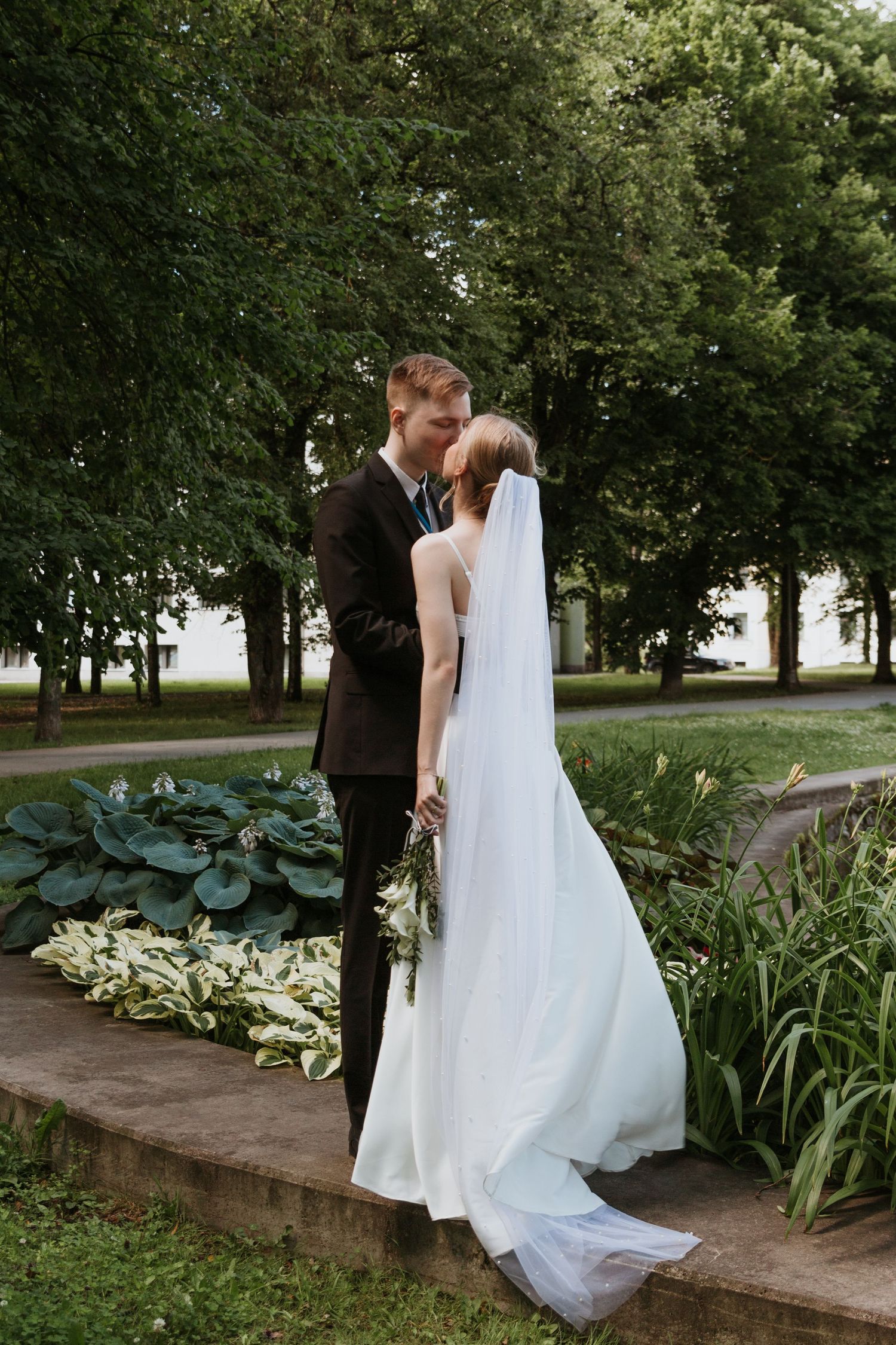 pulmafotograaf, fotograaf tallinnas, ilupildid stuudios, fotograaf eestis, eesti fotograafid, eesti pulmafotograafid