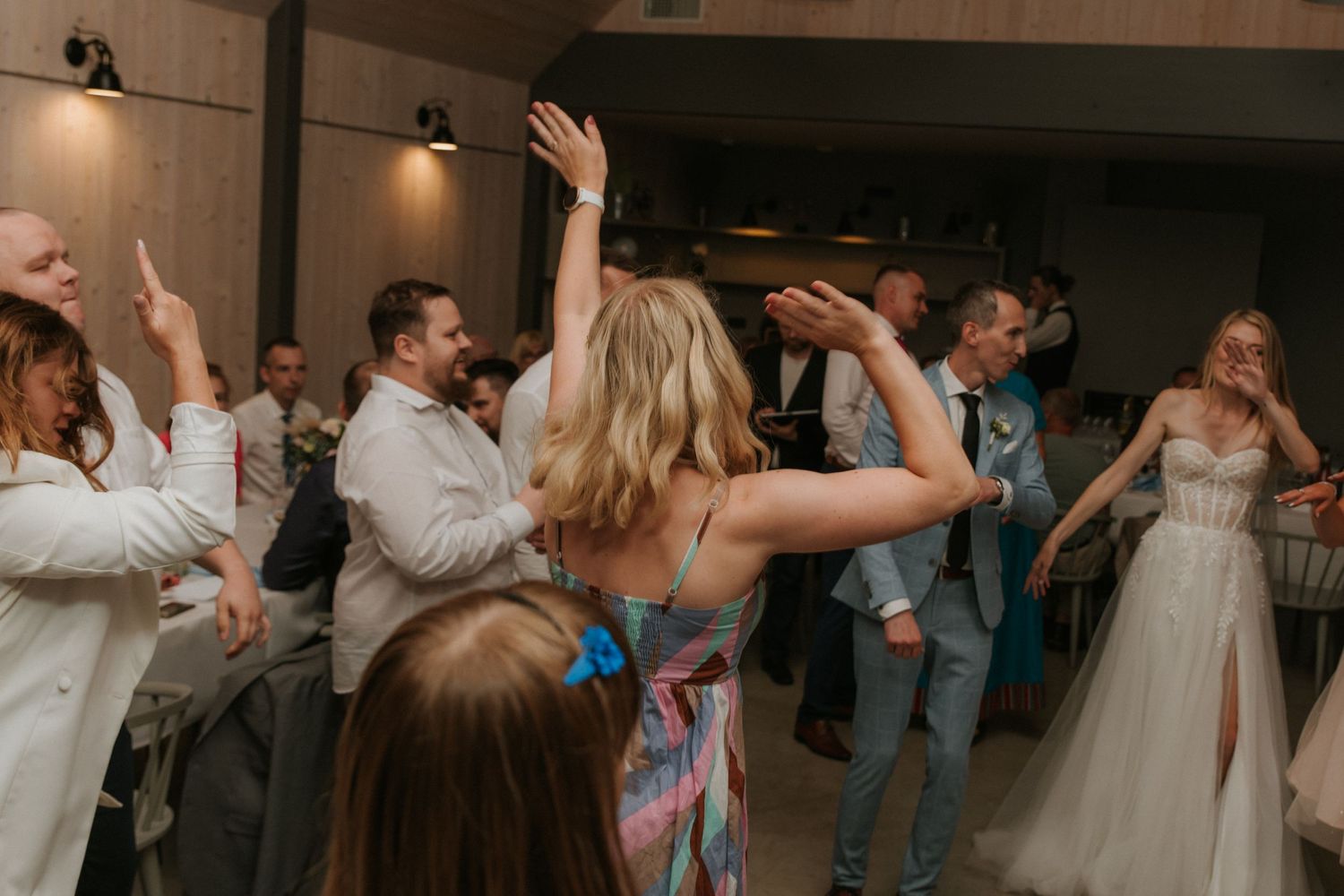 pulmafotograaf, pulmafotograaf tallinnas, fotograaf tallinnas, pildistamine Tartus, eesti fotograafid
