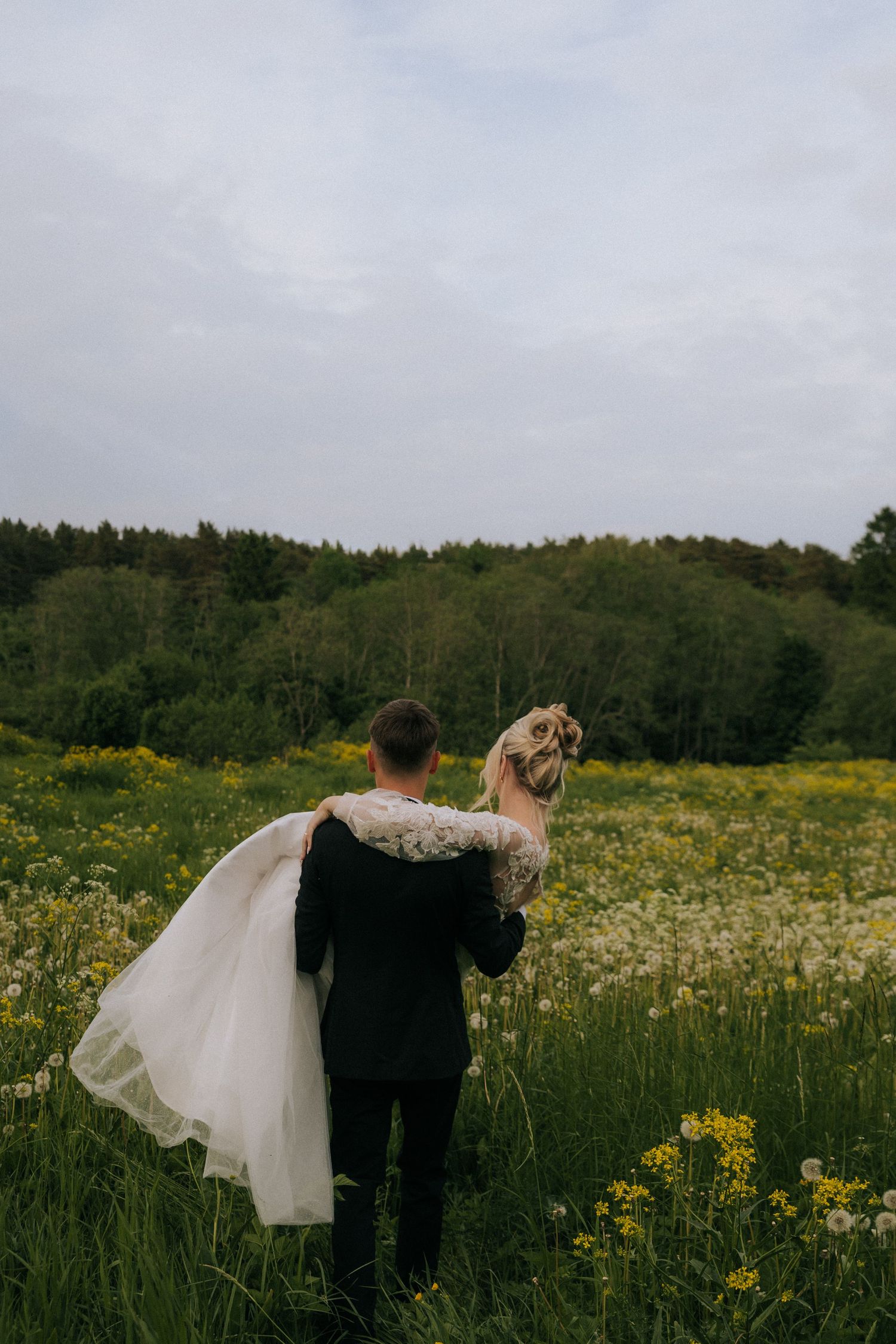 Romantic and emotional wedding photography capturing timeless love stories across Europe on digital and 35mm film.
