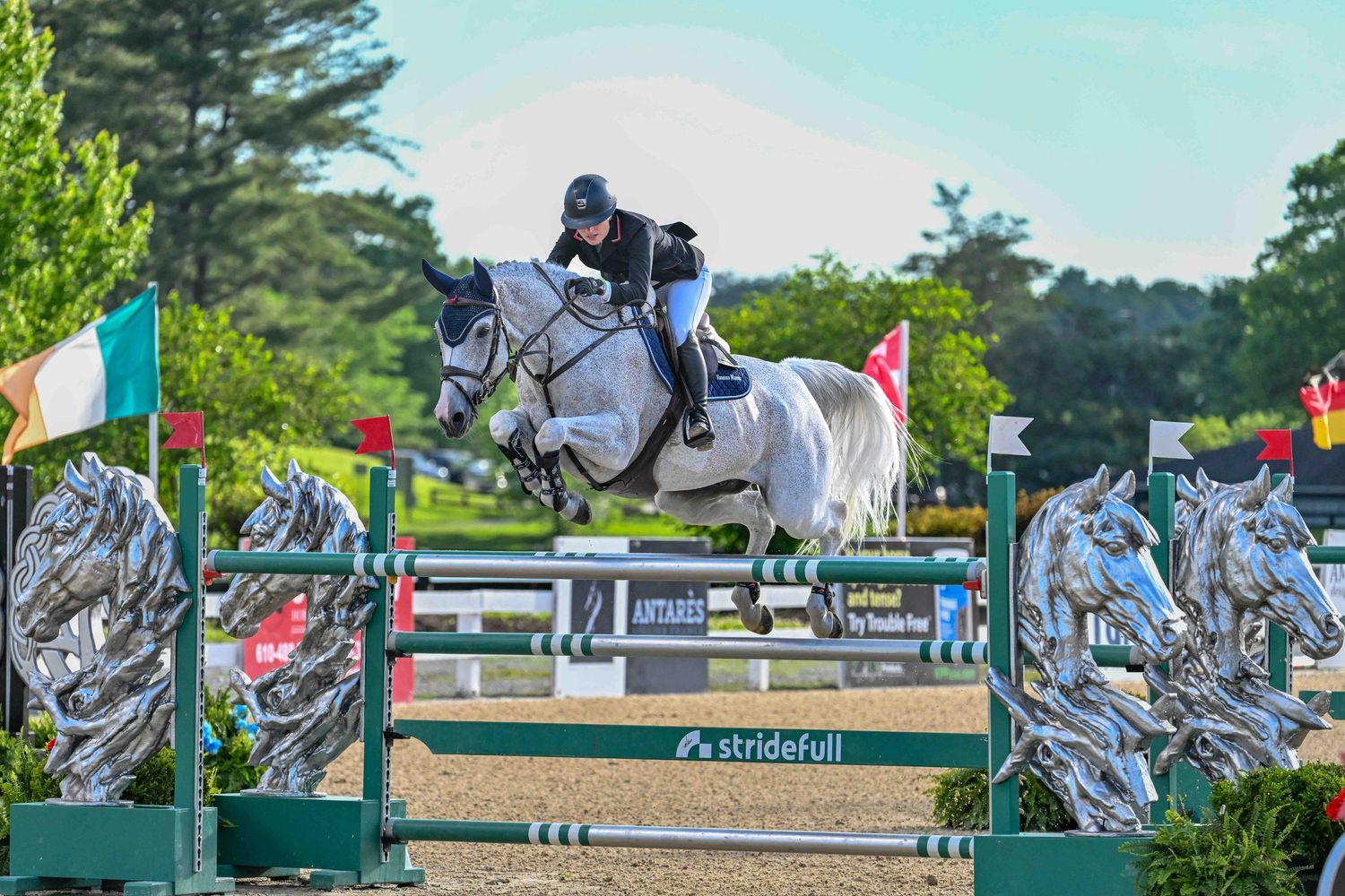 Professional show jumping photography take by photographer Sean Stacey at Kentucky Horse Park.