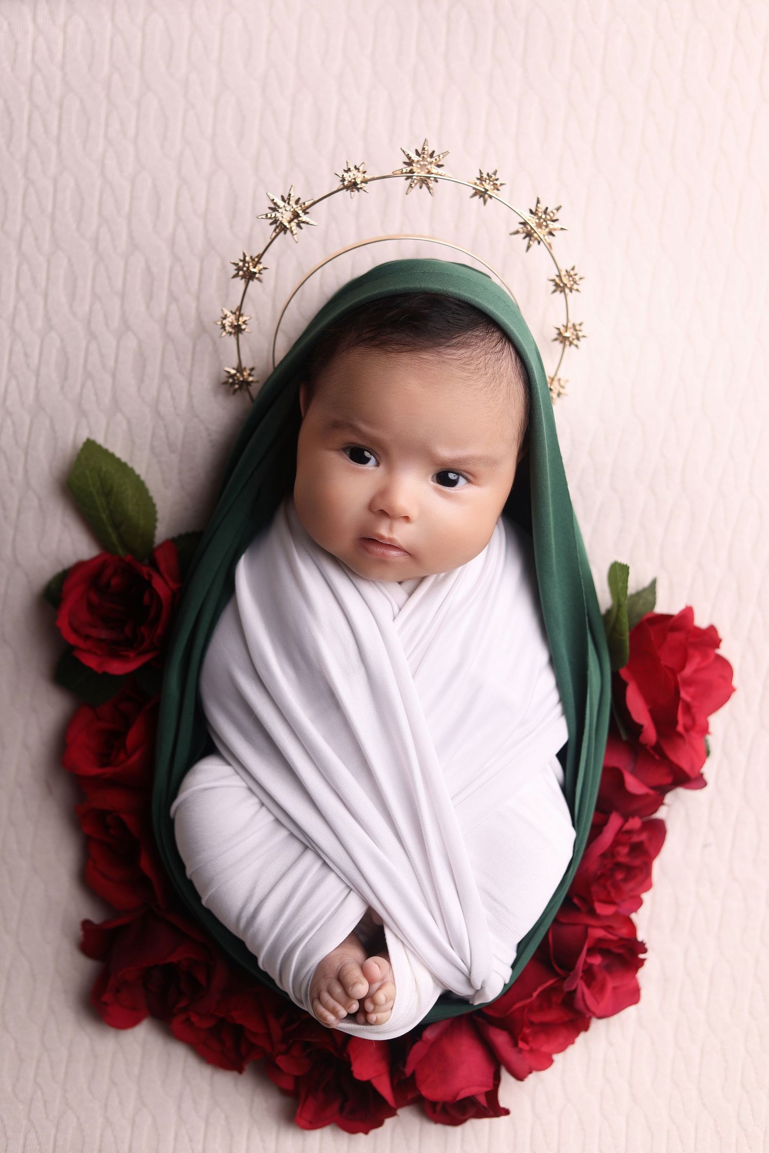 Based in Yonkers, Nancy is dedicated to capturing timeless images, every stage of motherhood.