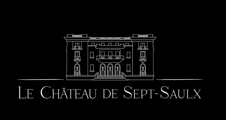 Black and white architectural blueprint of Le Chateau de Sept-Saulx.
