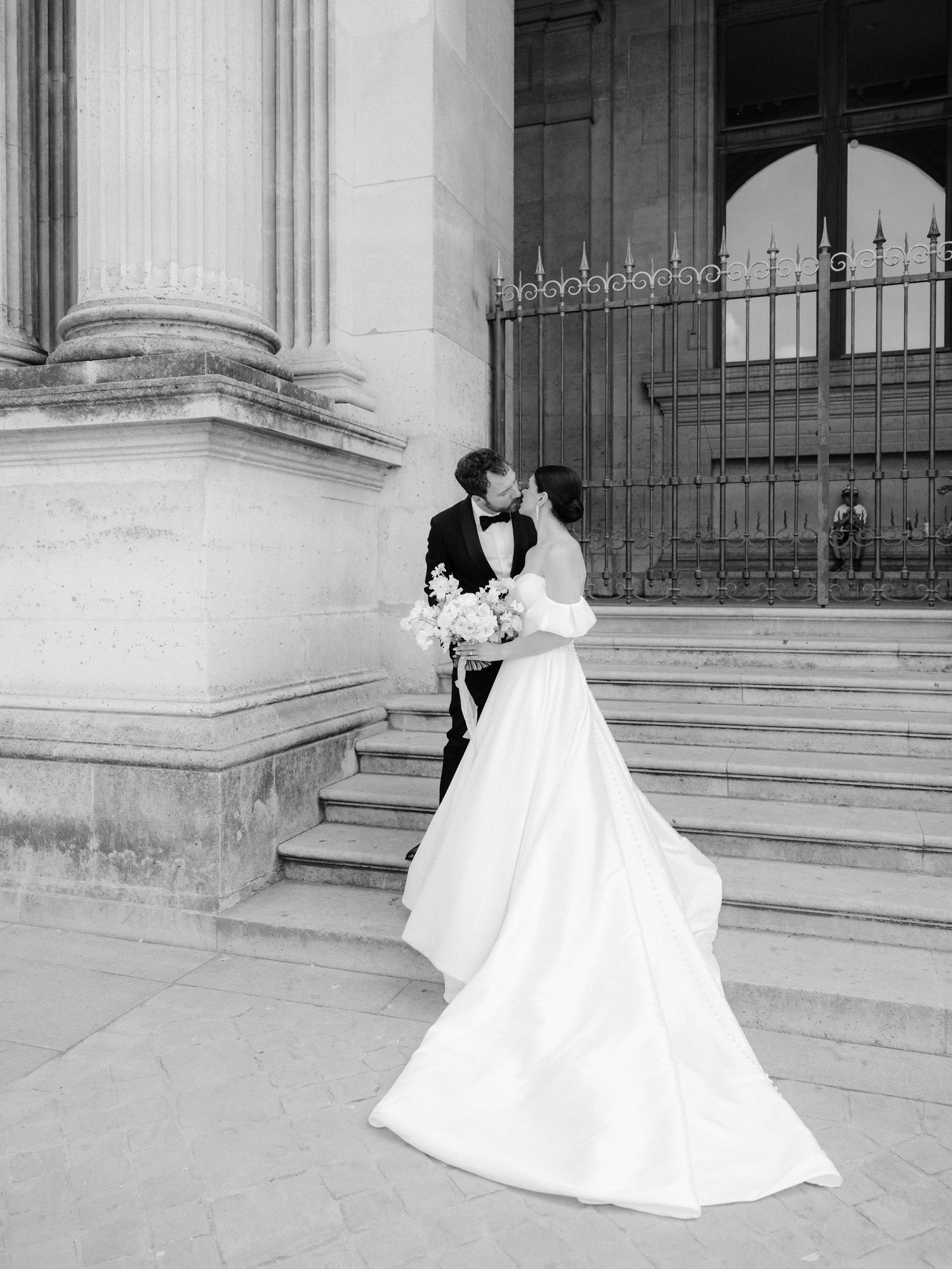 Couple wedding portraits in Paris before their celebration at Château de Bouffémont, elegant destination wedding photography