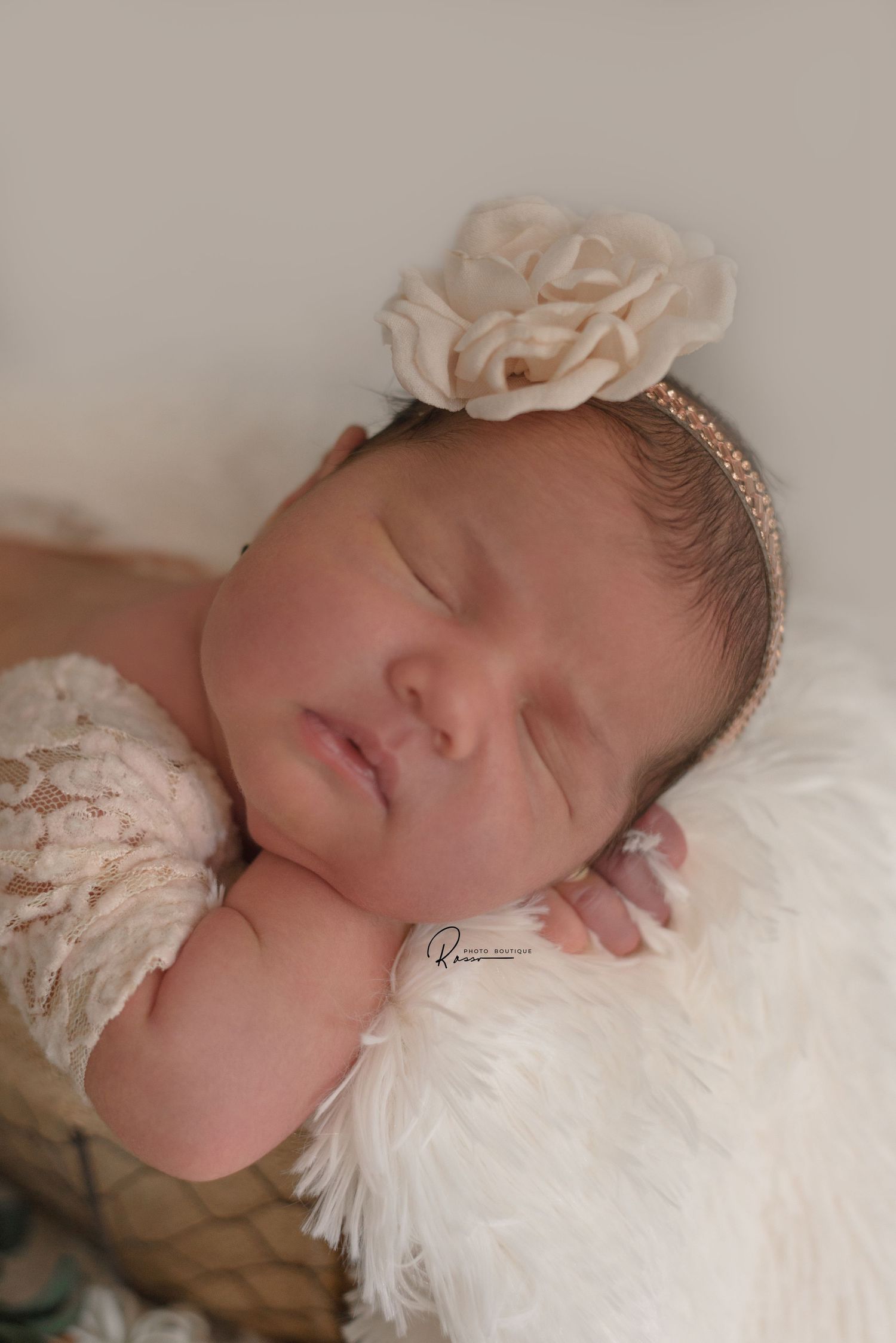 Newborn
New baby
five day old
natural light