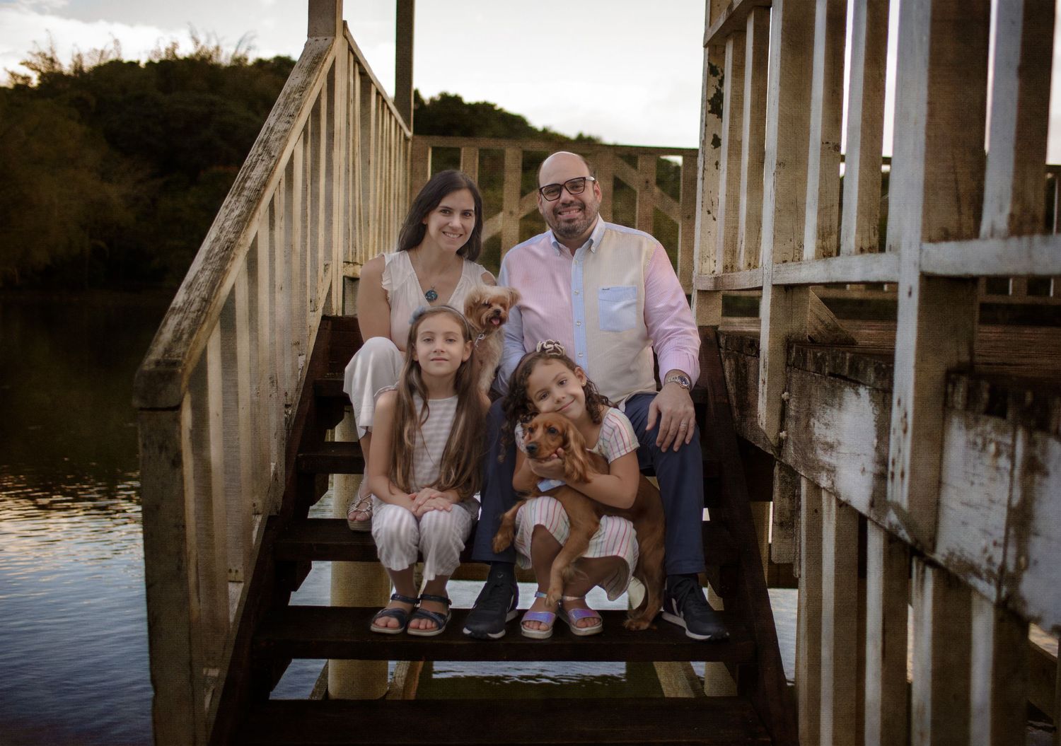 Childhood 
Natural light
Photography 
Portrail 
Family