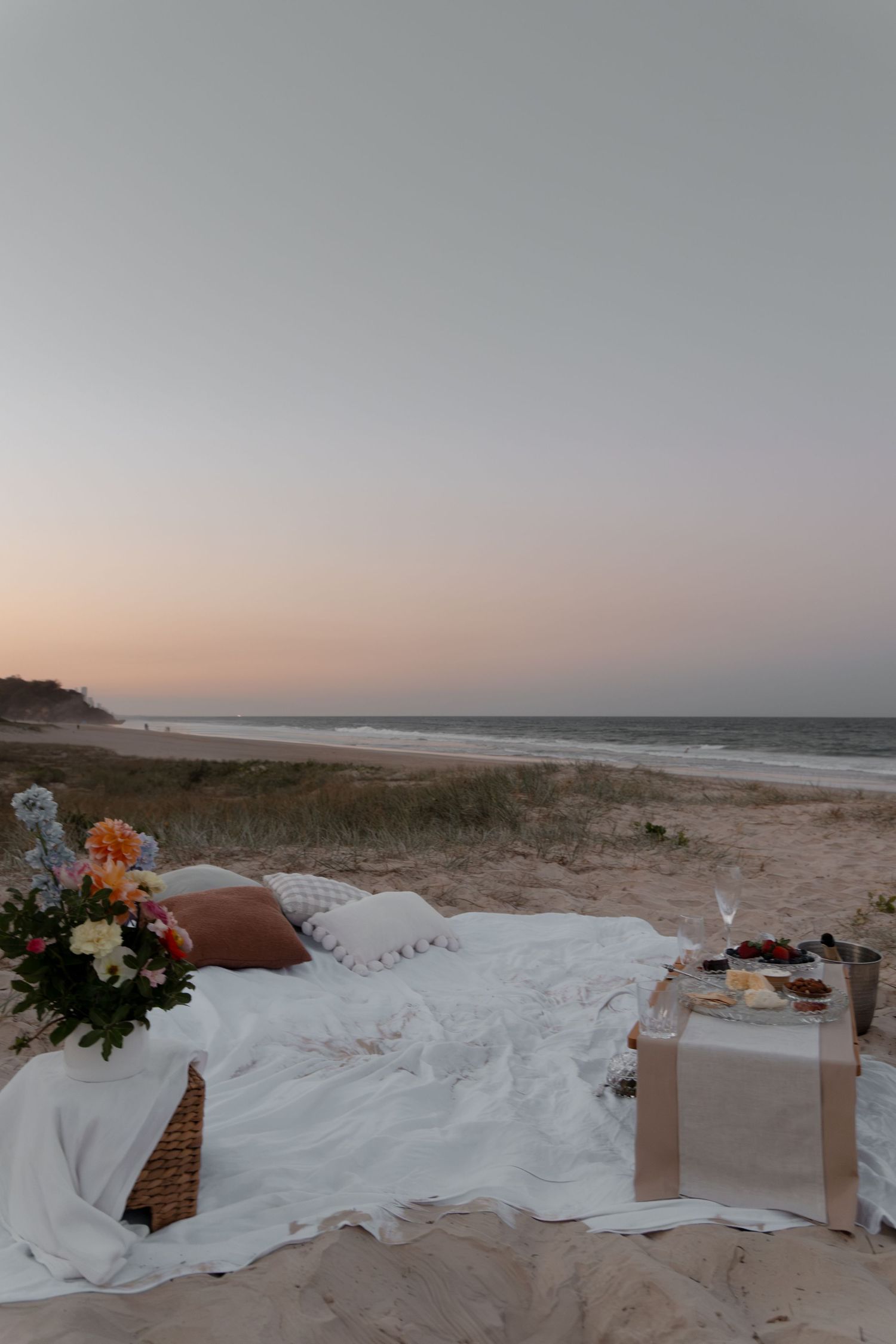 Beach Picnic, Luxury Picnic, Beach Proposal Idea