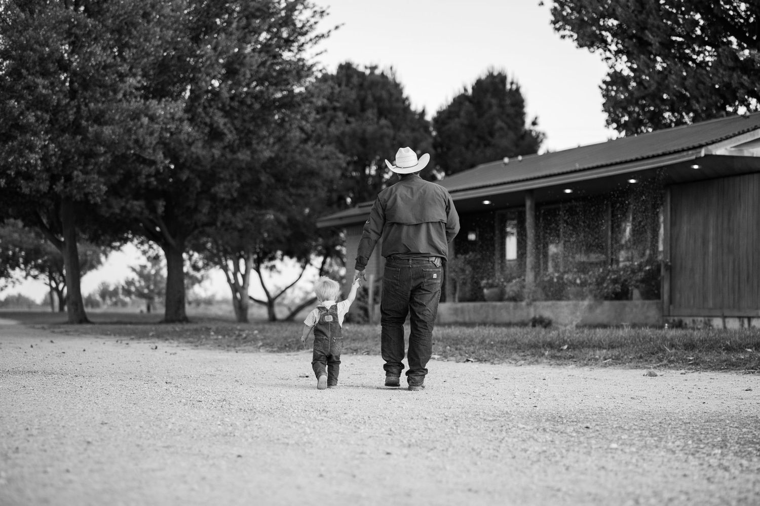Family session in West Texas.