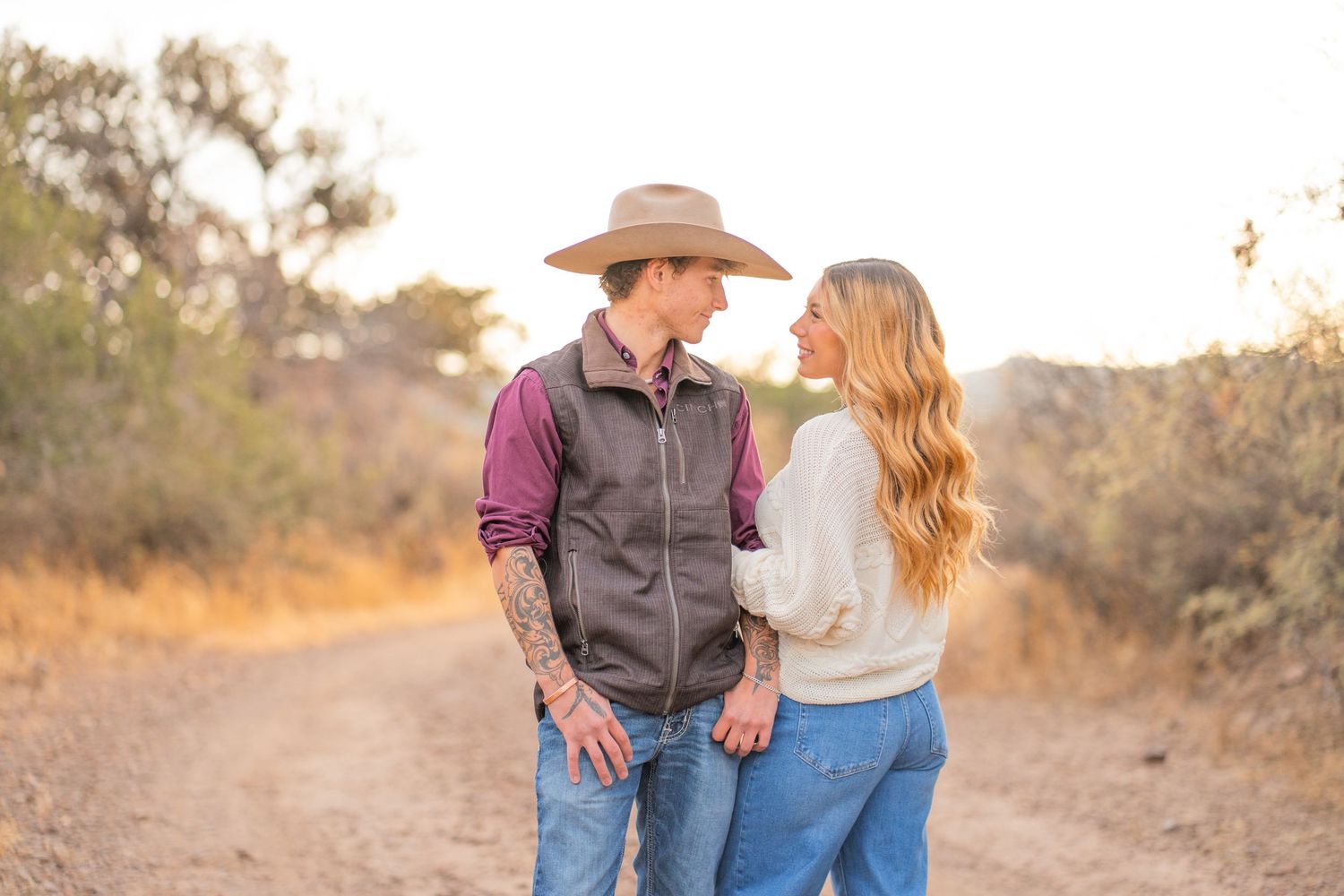 Couple session in Sunny Glen, Alpine, Texas.
