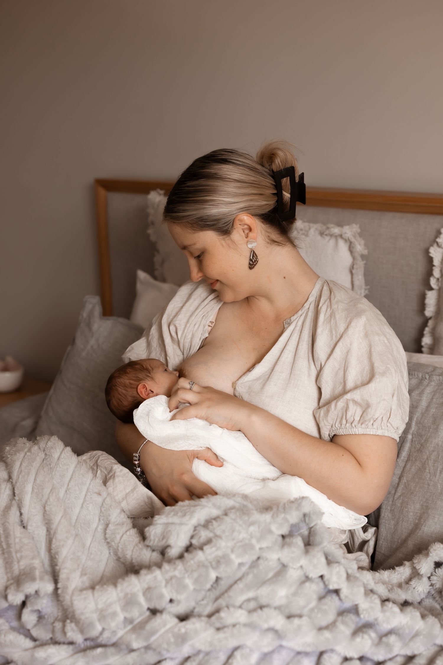 Cosy and warm newborn and milestone photography studio in Jervis Bay, capturing timeless, natural portraits of your growing family.