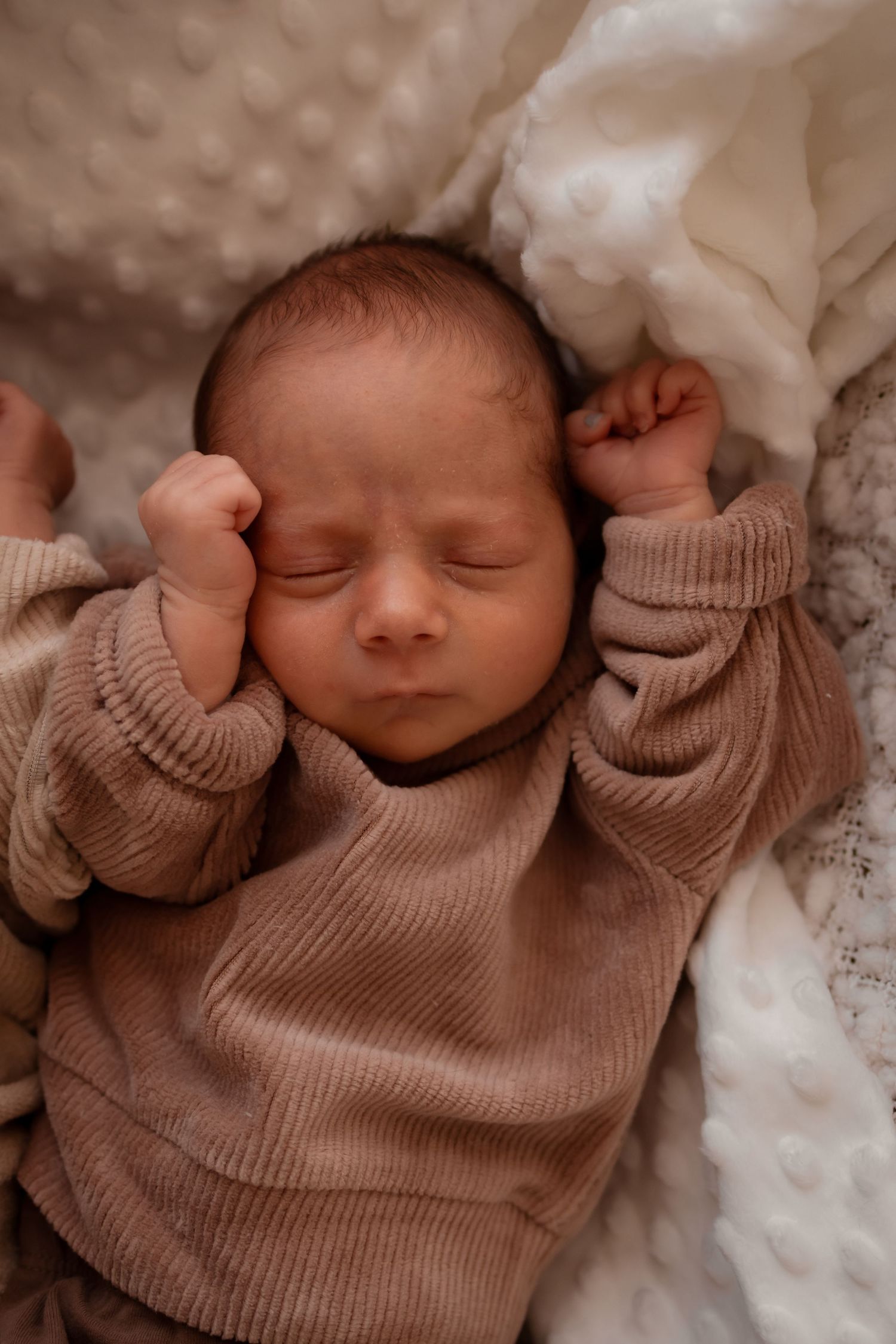 Cosy and warm newborn and milestone photography studio in Jervis Bay, capturing timeless, natural portraits of your growing family.