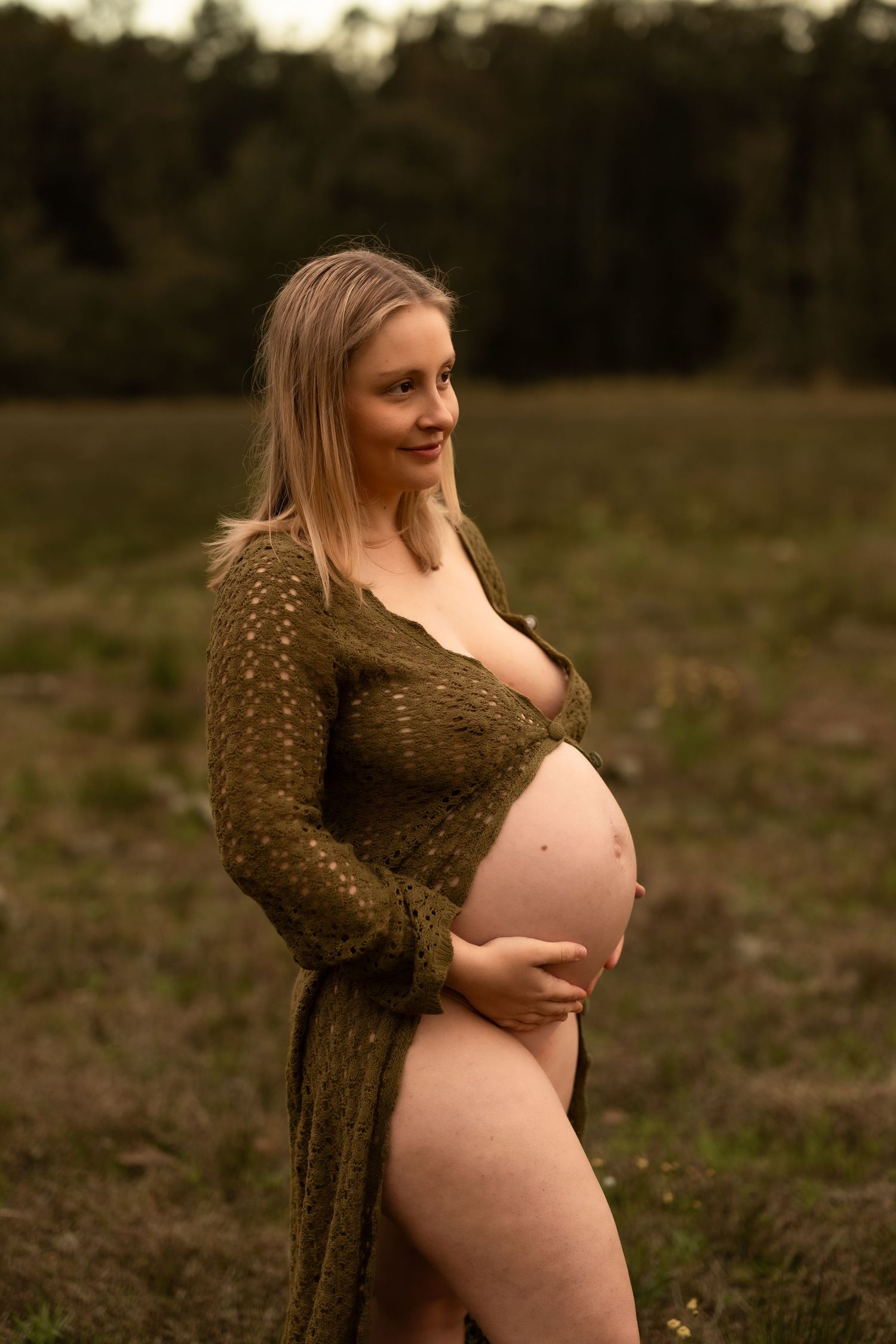 Authentic & Creative Photography in Jervis Bay capturing genuine connection against beautiful beach, bush and rainforest backdrops.