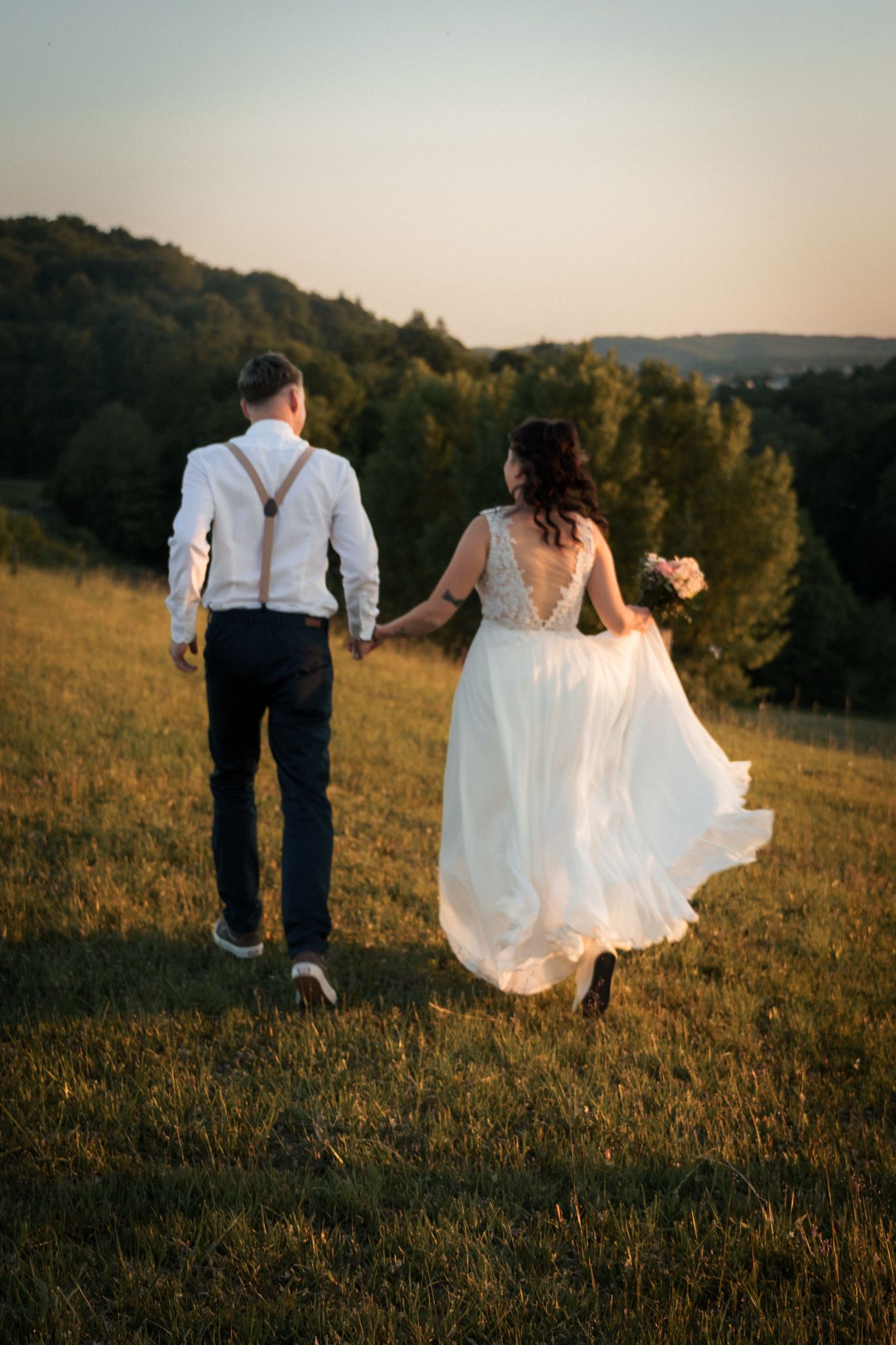 Poročna fotografija