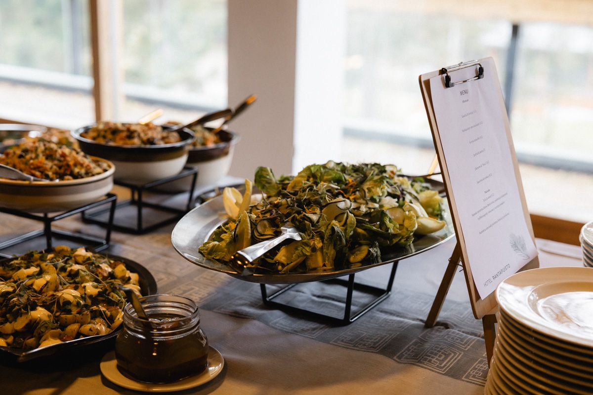 Buffet pöytä.