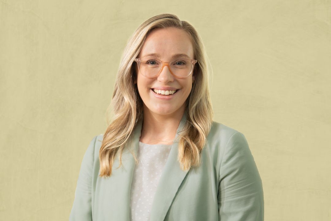 Modern LinkedIn profile photo of a professional woman, captured in the Raleigh, Durham, and Charlotte region, perfect for online networking