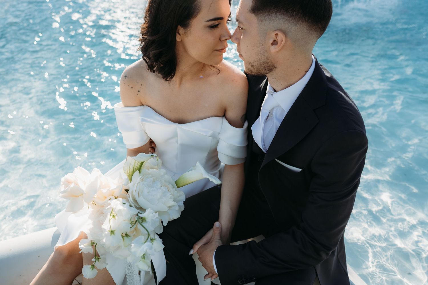 Luxury elopement photography in Zagreb with modern aesthetic