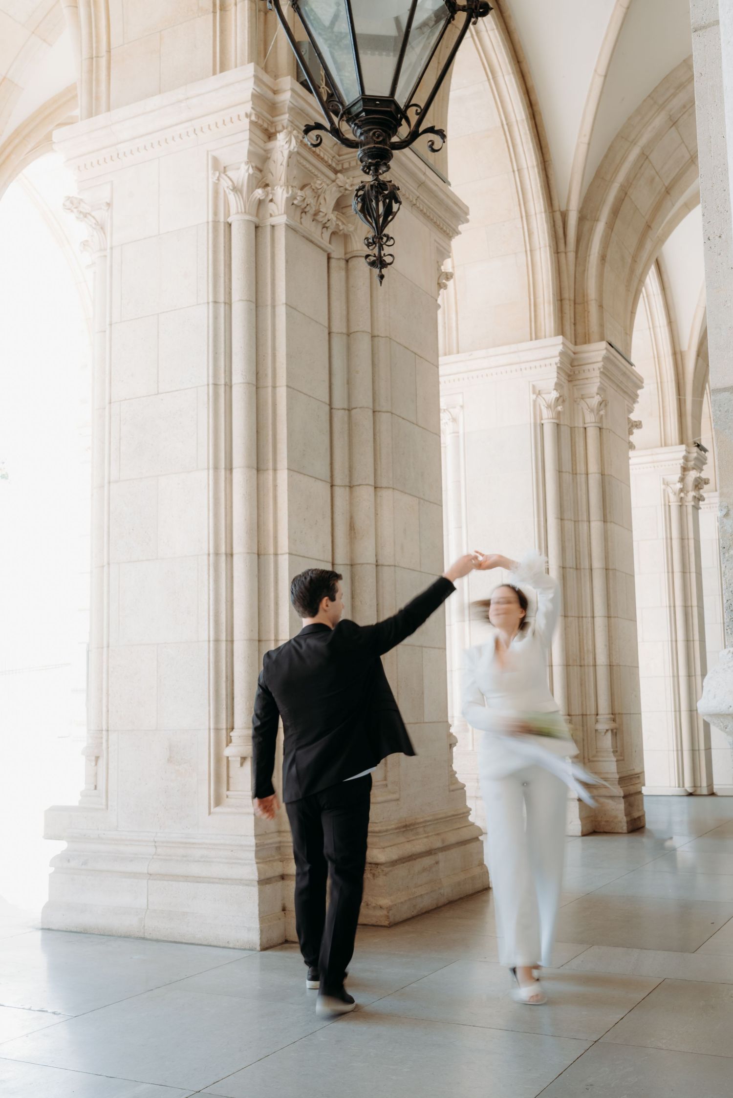 Romantic couple portraits during a refined Vienna wedding celebration