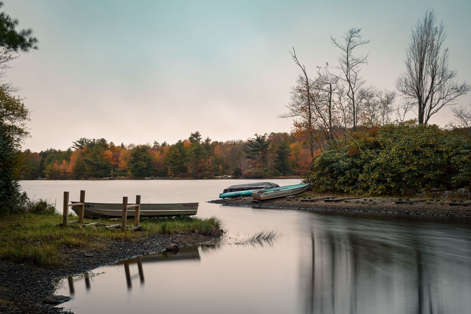 Landscape: Lake Naomi, Pocono Pines, PA.  Tracey Richvalsky, Rhythm In Light Photography