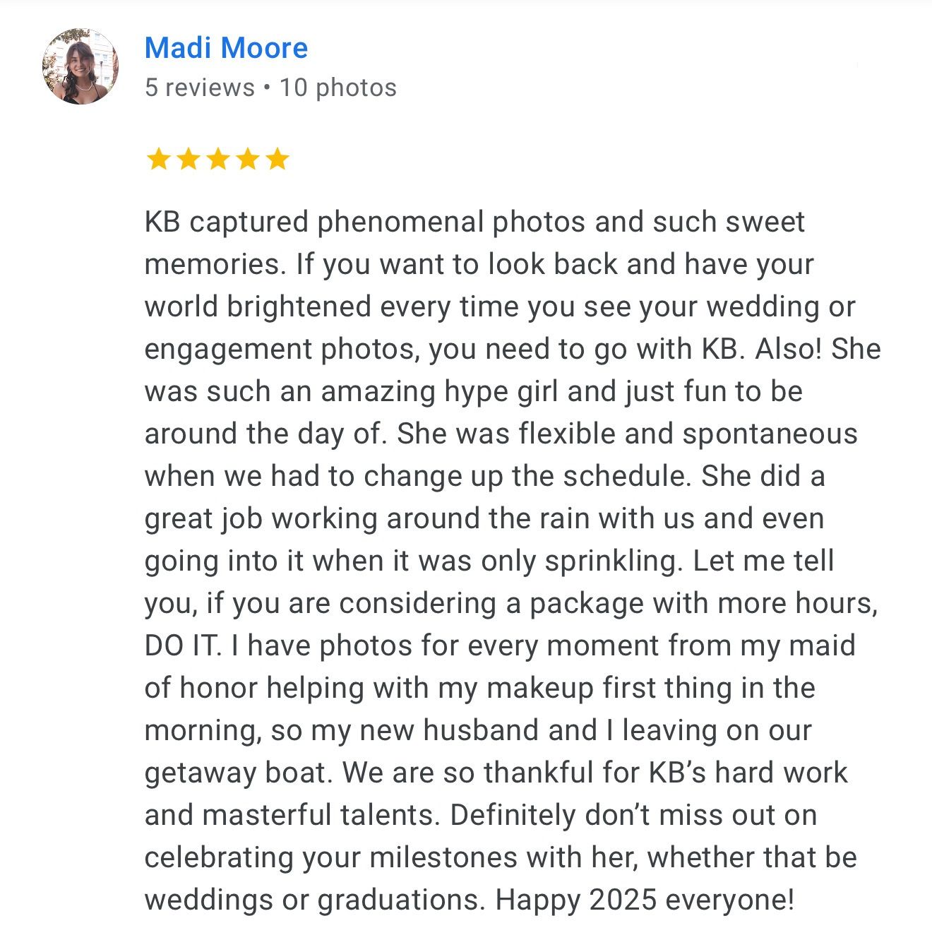 Screenshot of positive customer review praising photography services.