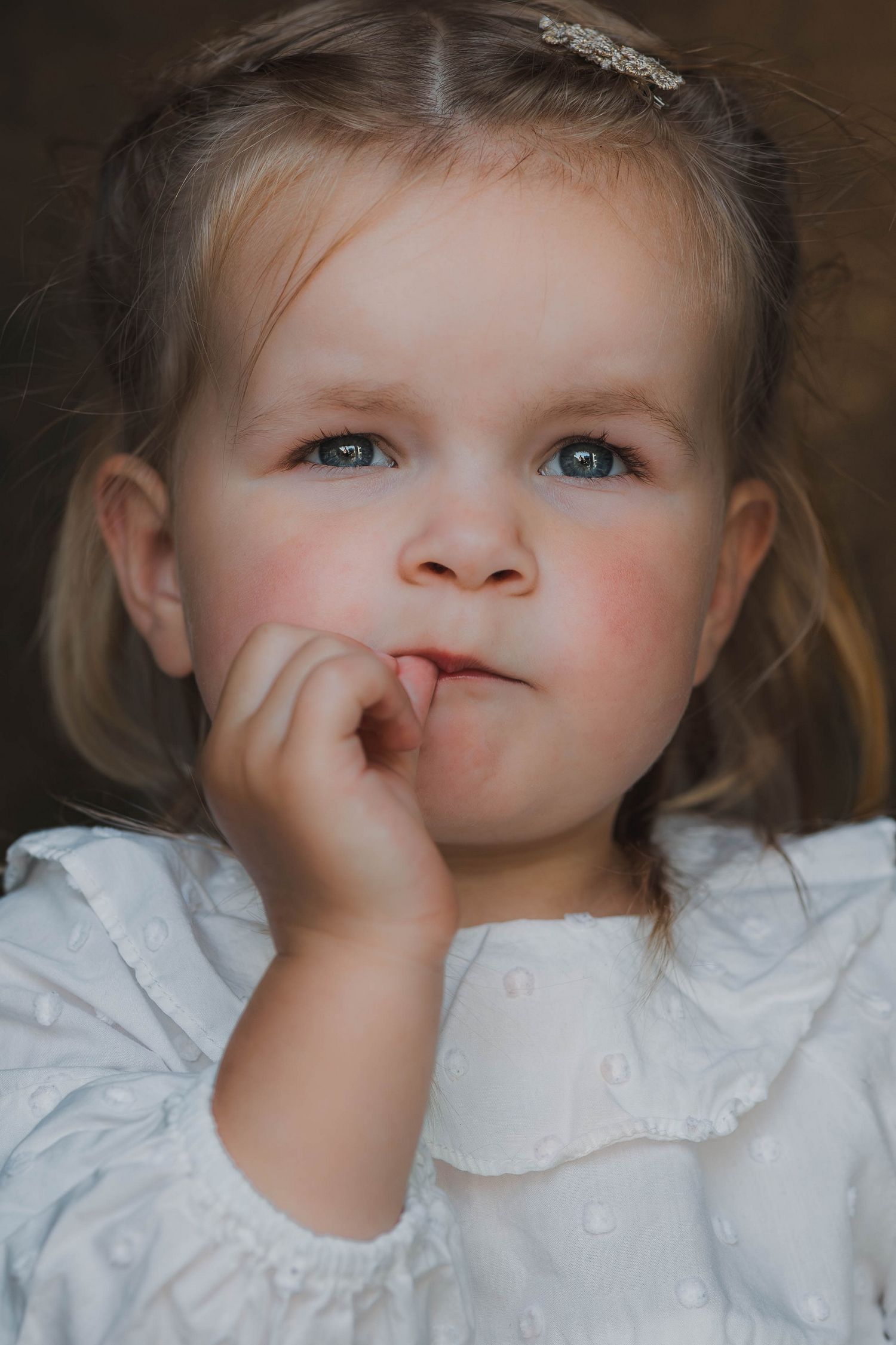 Kinderportret Zwolle, spontaan portret met emotie en karakter