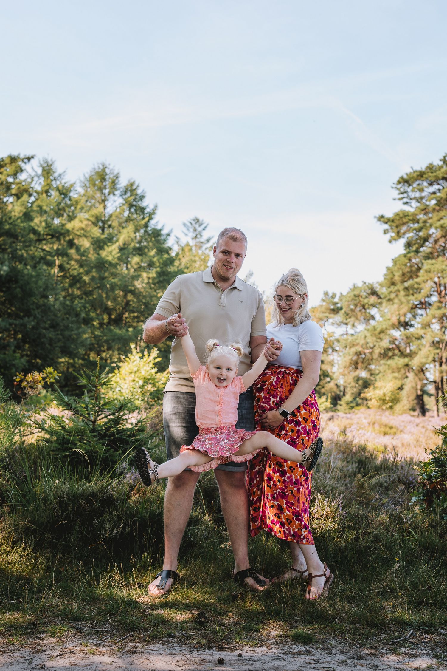 Natuurlijke zwangerschapsfotografie in Heerenveen, zonder poespas