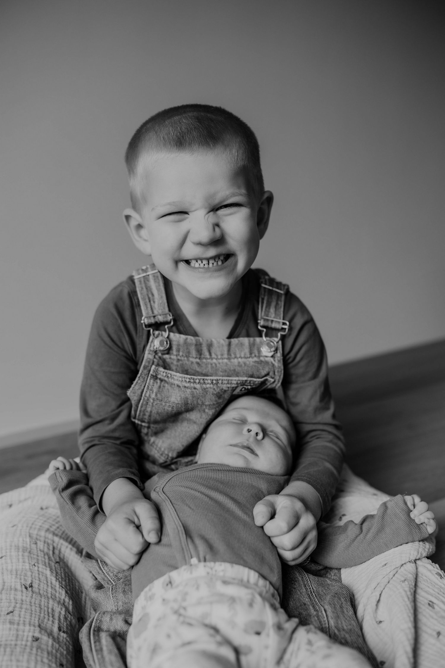 Babyfotografie Zwolle, pure en tijdloze newborn foto