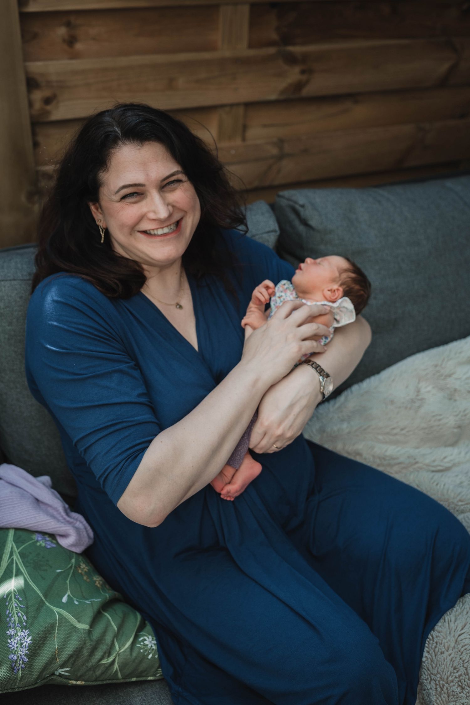 Newborn shoot Zwolle, rustige en spontane babyfoto