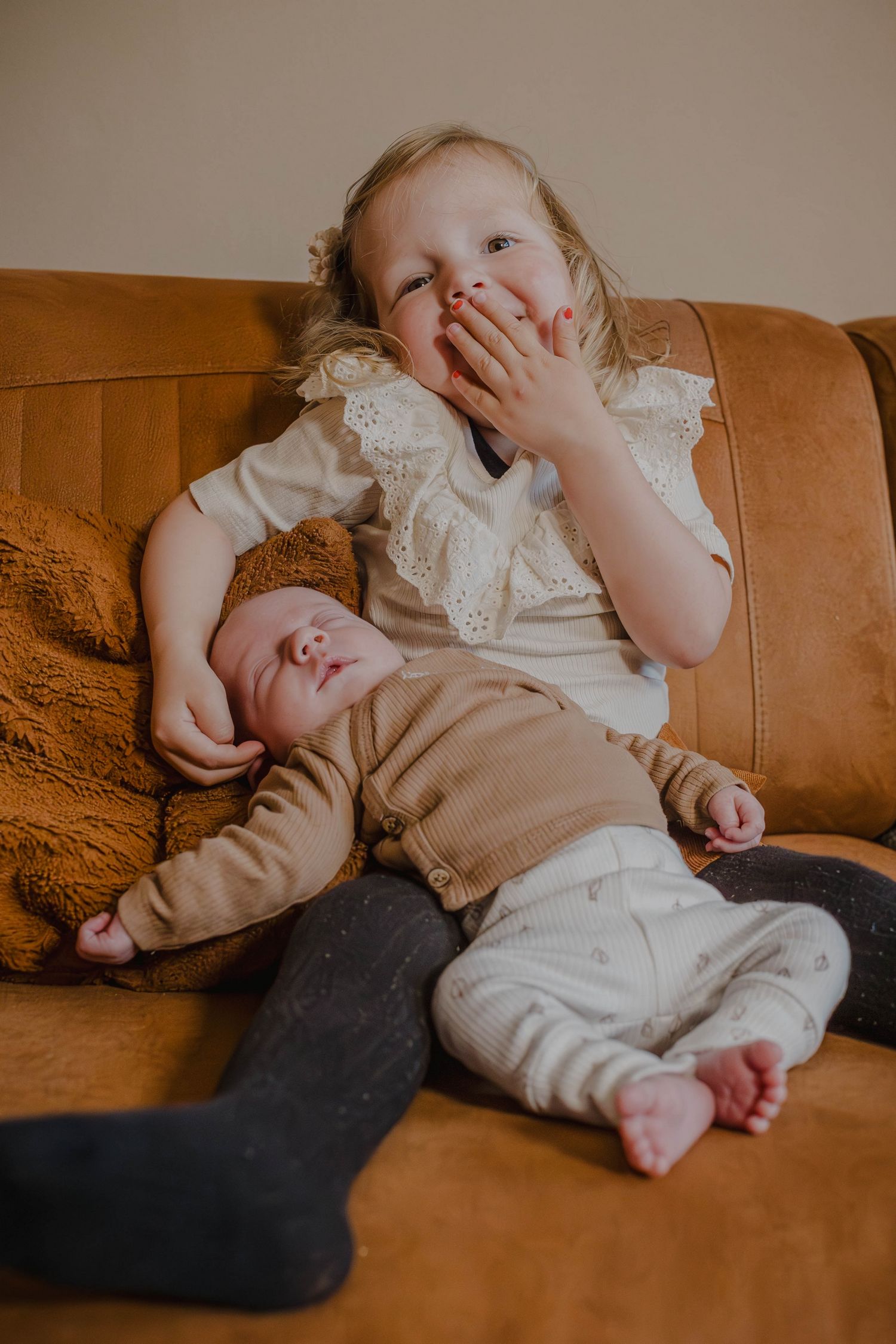 Newborn fotografie Zwolle en Heerenveen, rustig en natuurlijk