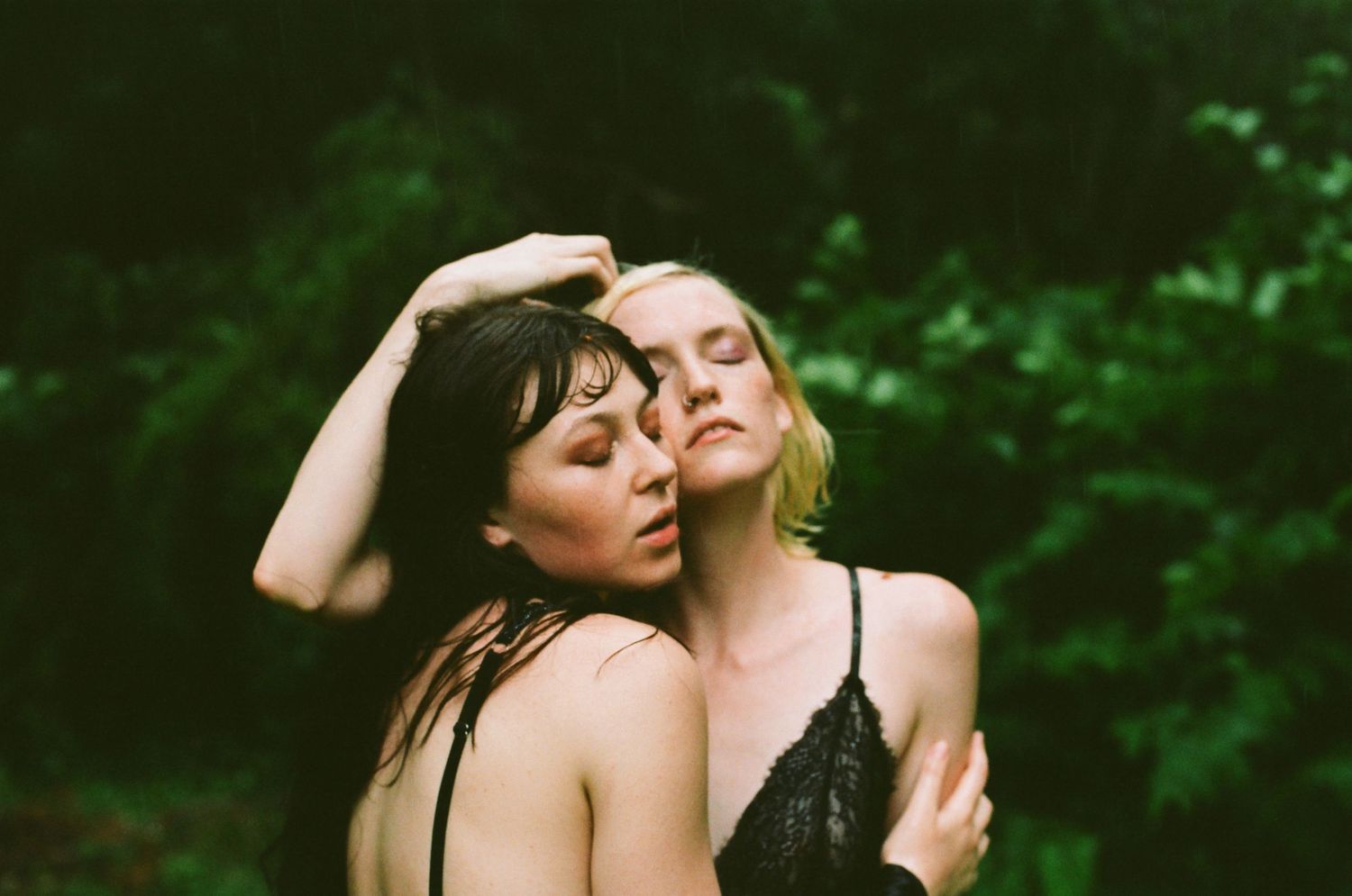 film photographer, analog photographer, 35mm film photography, medium format photographer, film portrait photographer, analog portrait
