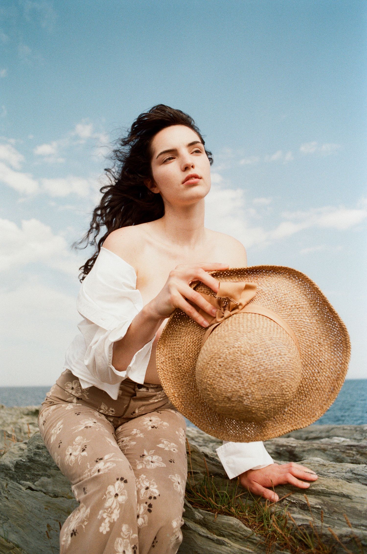 boudoir photographer, boudoir photography, empowerment boudoir photography, intimate portrait photography, boudoir photo session, tasteful b