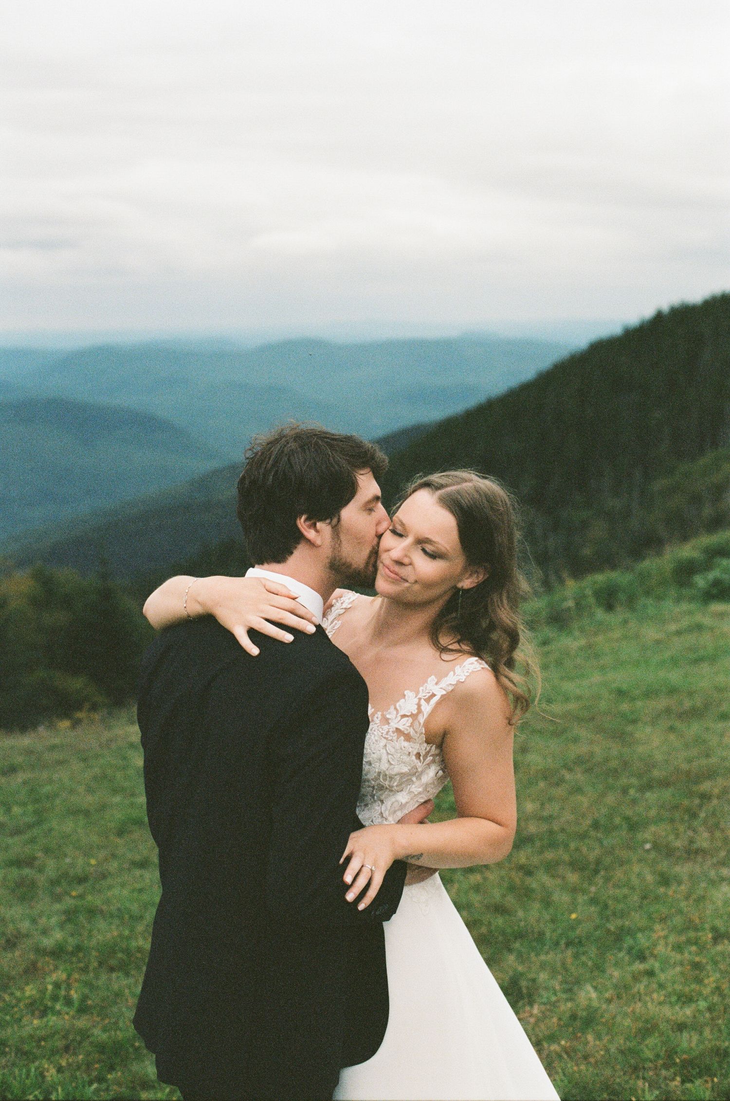 wedding photographer, wedding photography, candid wedding photographer, documentary wedding photographer, fine art wedding photographer, fil
