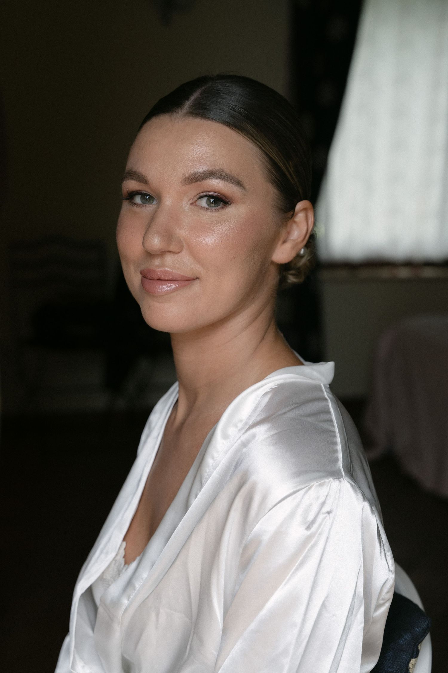 Natural bridal portrait before the wedding ceremony in Sicily
