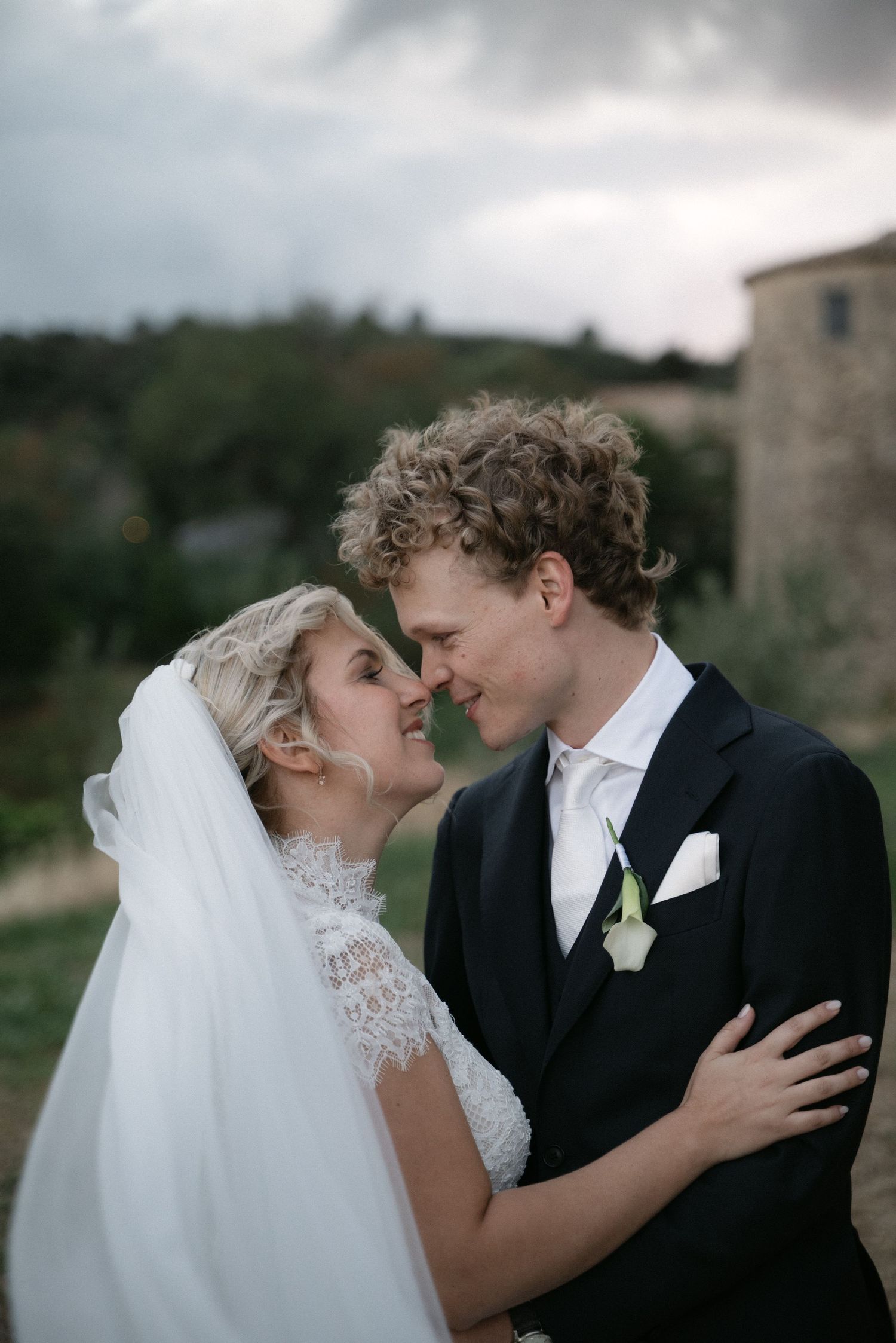 Serena and Paul sharing a quiet moment in the countryside of Calabria