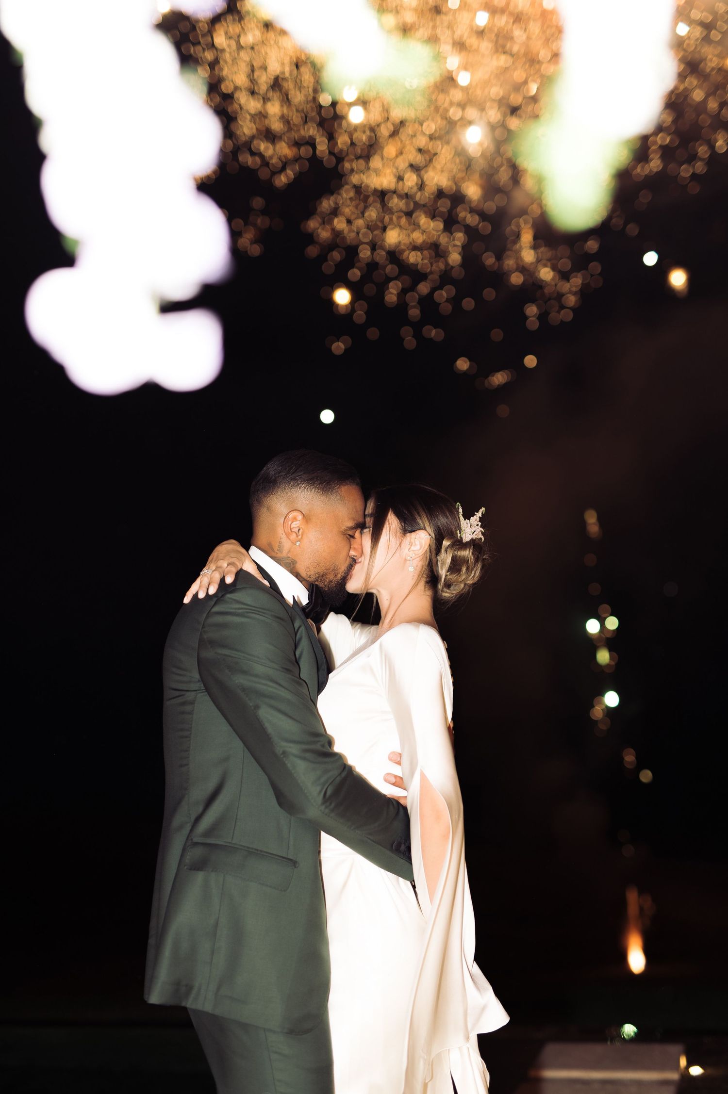 Digital wedding photography from a destination wedding in Siena, Tuscany, photographed with a refined and honest documentary approach.